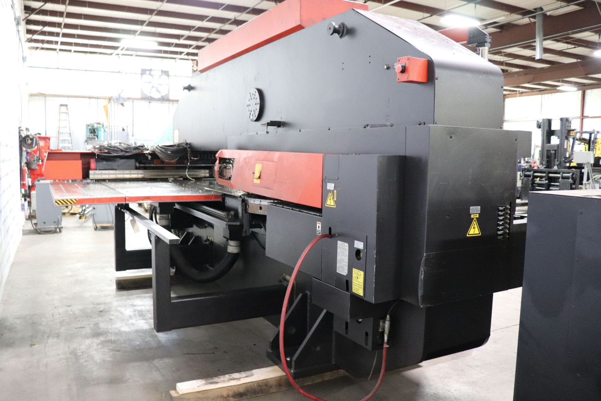 Amada Vipros Queen 367 CNC Turret Punch Press - Image 19 of 30