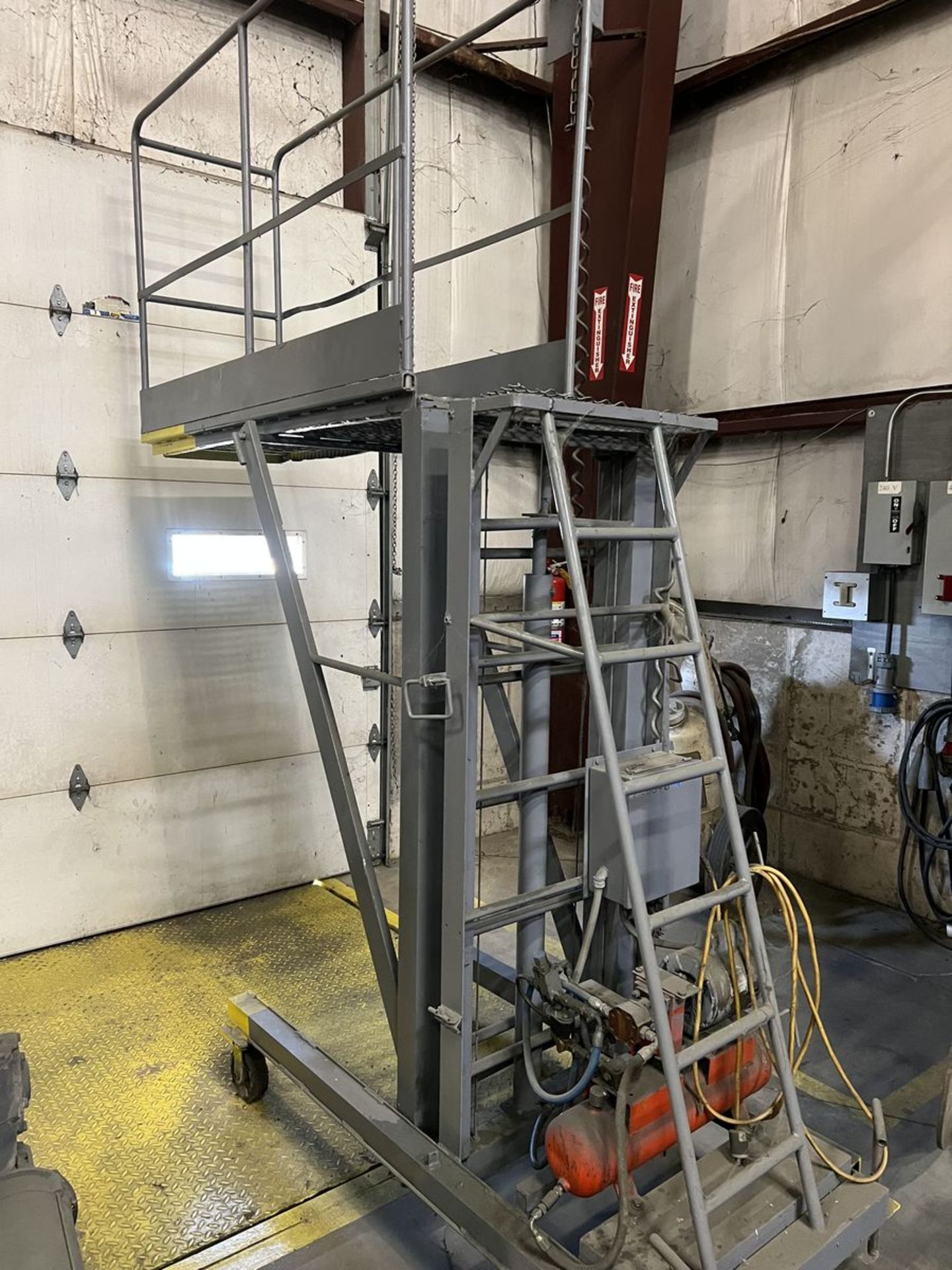 FS Industries BL-C14 Hydraulic Lift