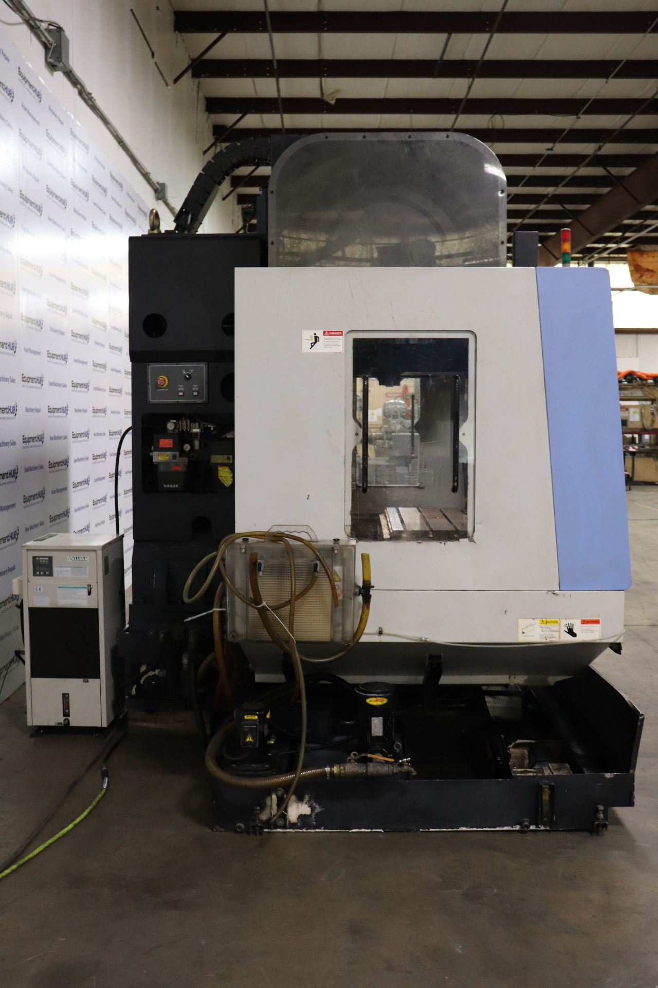 Doosan MV-4020L CNC Vertical Machining Center - Image 12 of 18