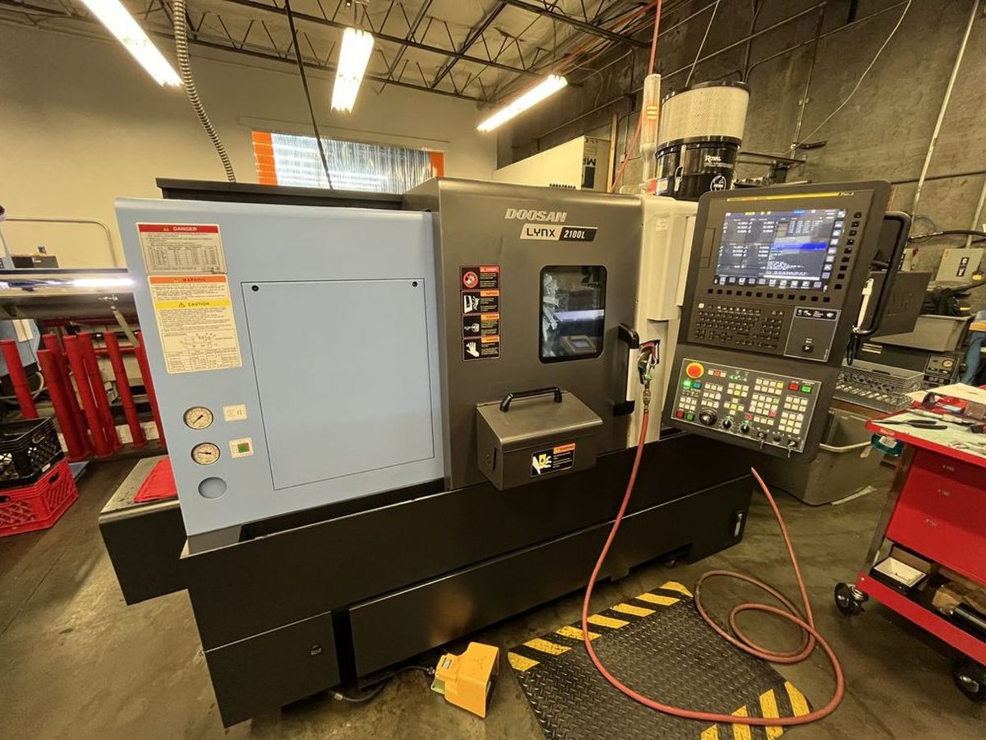 2021 Doosan Lynx 2100L CNC Lathe Turning Center - Image 2 of 12