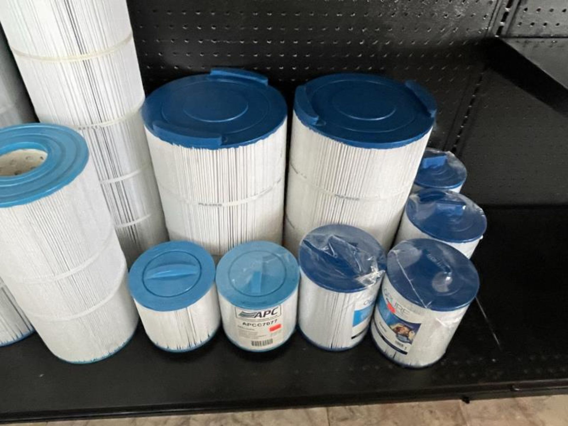 Lot of assorted sizes replacement filter cartridges - Image 6 of 7