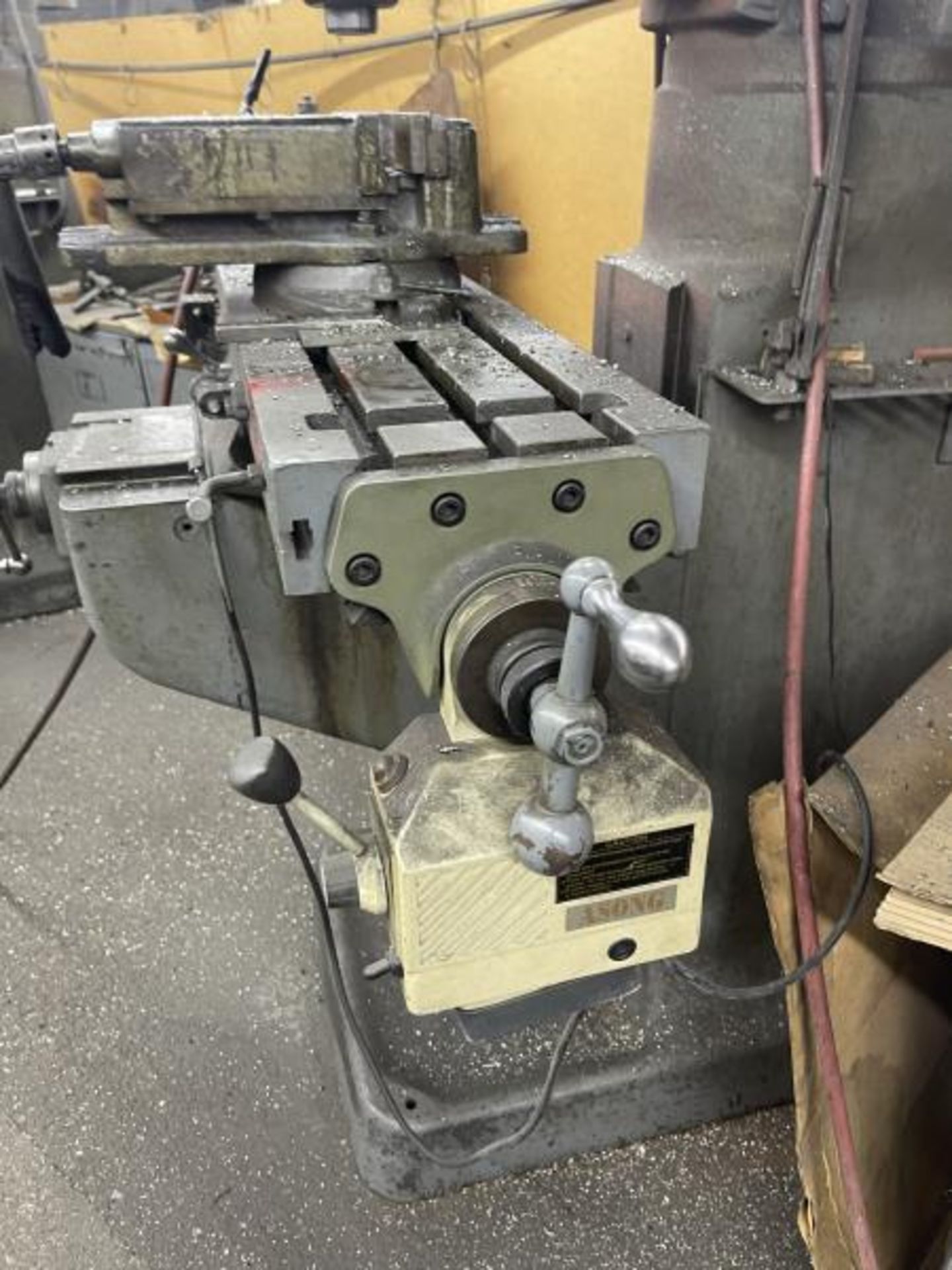 Bridgeport Milling Machine, Power Feeder, Vise, A Song, 1 Hp, 3 Phase, SN: 108979 - Image 3 of 7