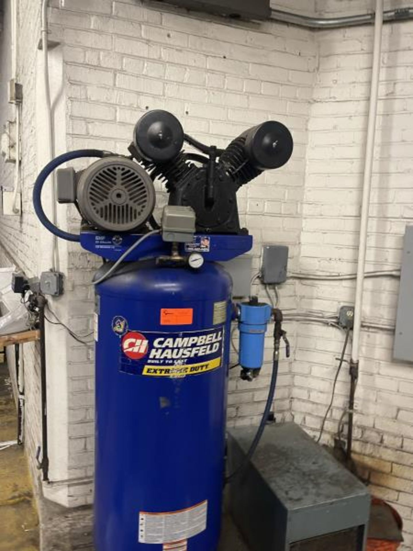 Campbell Hausefield Extreme Duty 6Hp 60 Gallon Air Compressor with GE Air Co Drier - Image 2 of 4