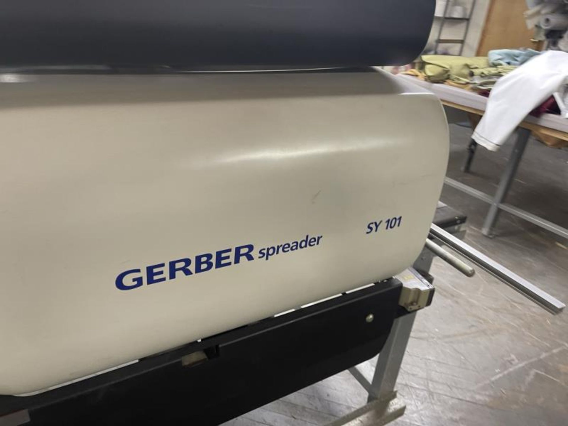Gerber Spreader Machine with Transfer Table, Associated Equipment M: SY-101-1804 SN: 6405 - Image 7 of 10