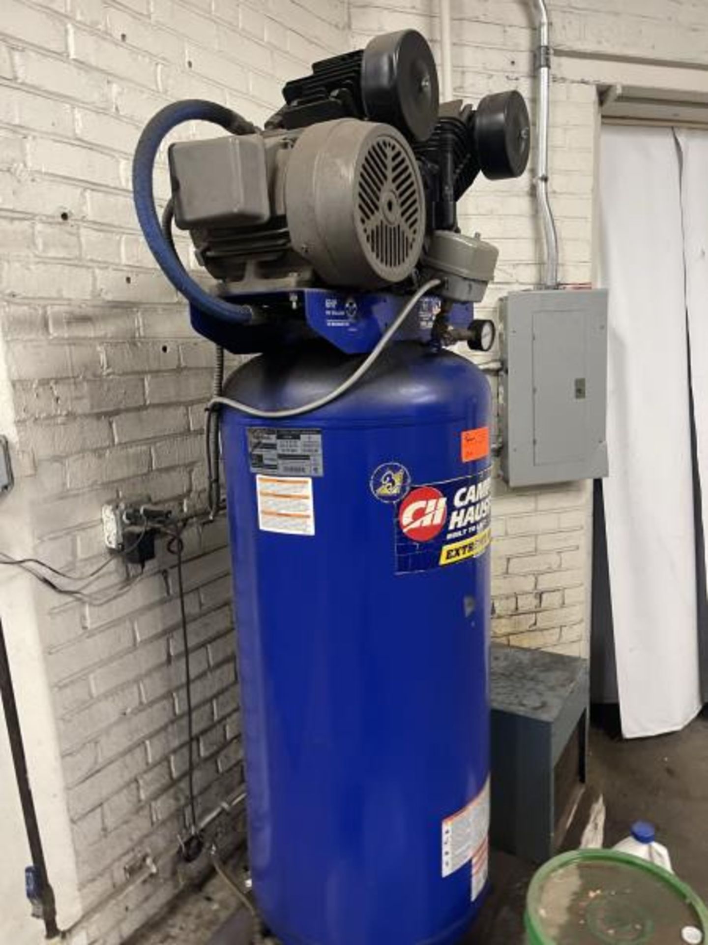 Campbell Hausefield Extreme Duty 6Hp 60 Gallon Air Compressor with GE Air Co Drier - Image 3 of 4