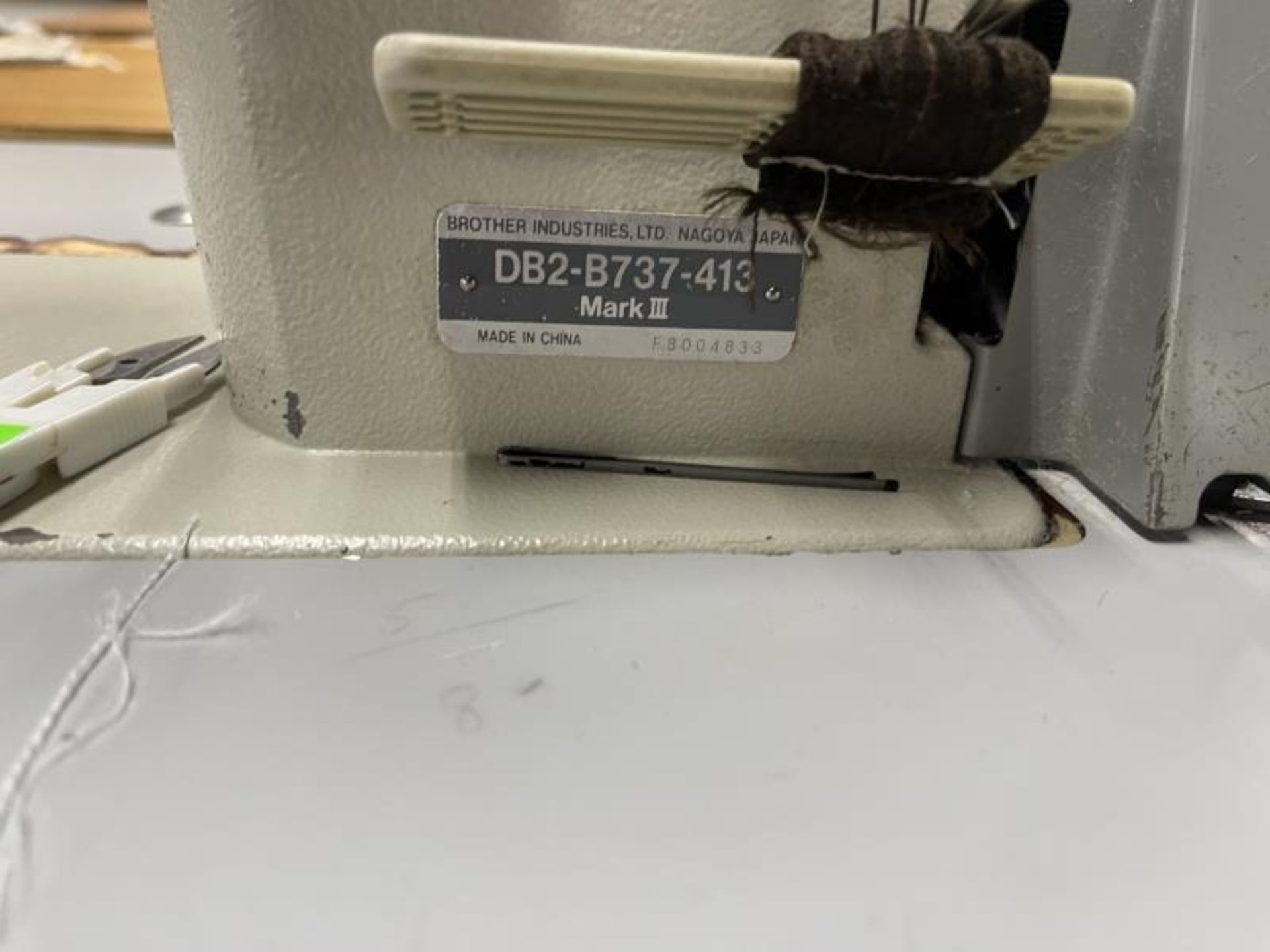 Brother Sewing Machine Mark III M: DB2-B737-413 SN: F8004833 - Image 4 of 7