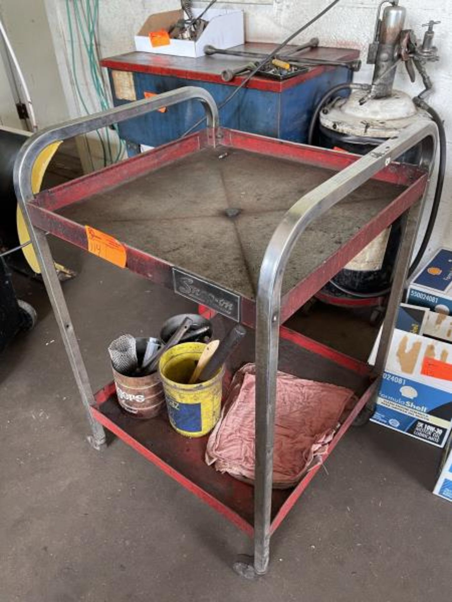 Snap-On Rolling Shop Cart with 2 Shelves