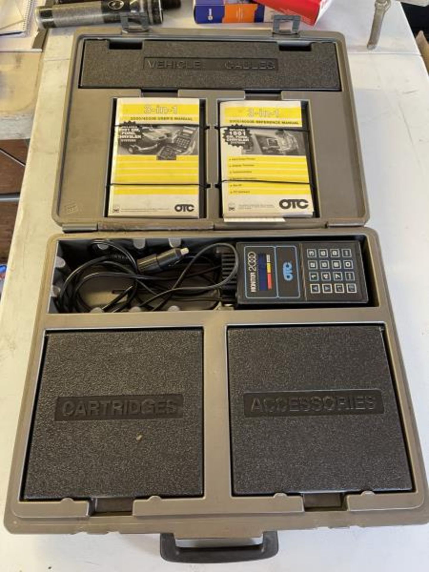 OTC System 2000 Code Reader