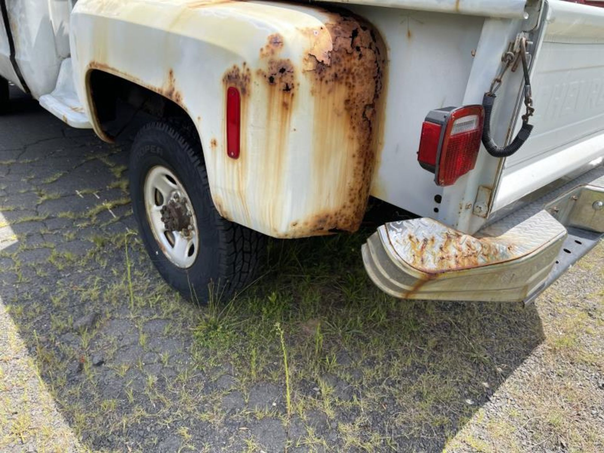 1971 Chevy 3.25Ton 4x4 Step Side Pick Up with Fisher Speed Caster Plow M:G, 8' Bed, Standard - Image 35 of 38