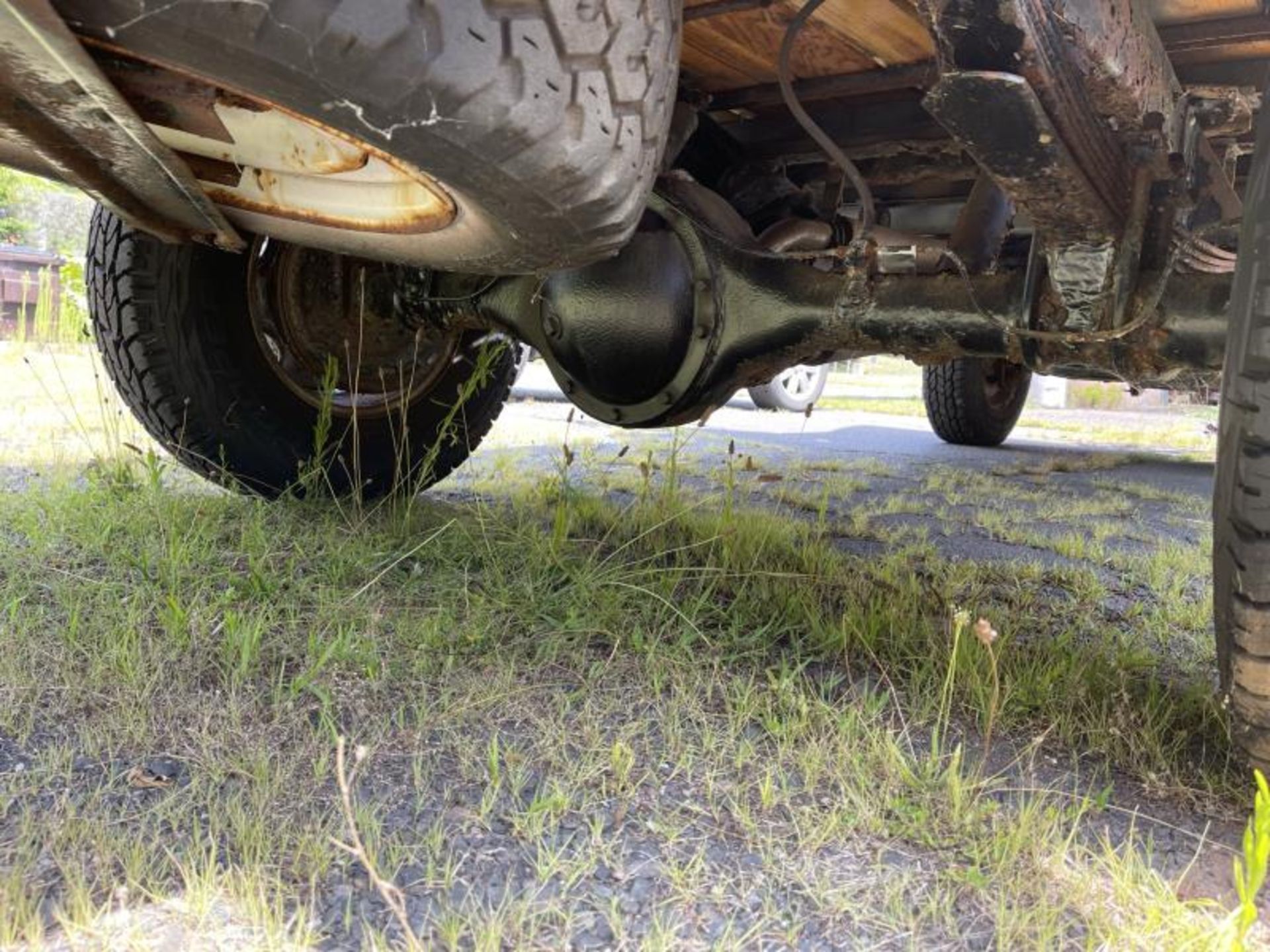 1971 Chevy 3.25Ton 4x4 Step Side Pick Up with Fisher Speed Caster Plow M:G, 8' Bed, Standard - Image 18 of 38