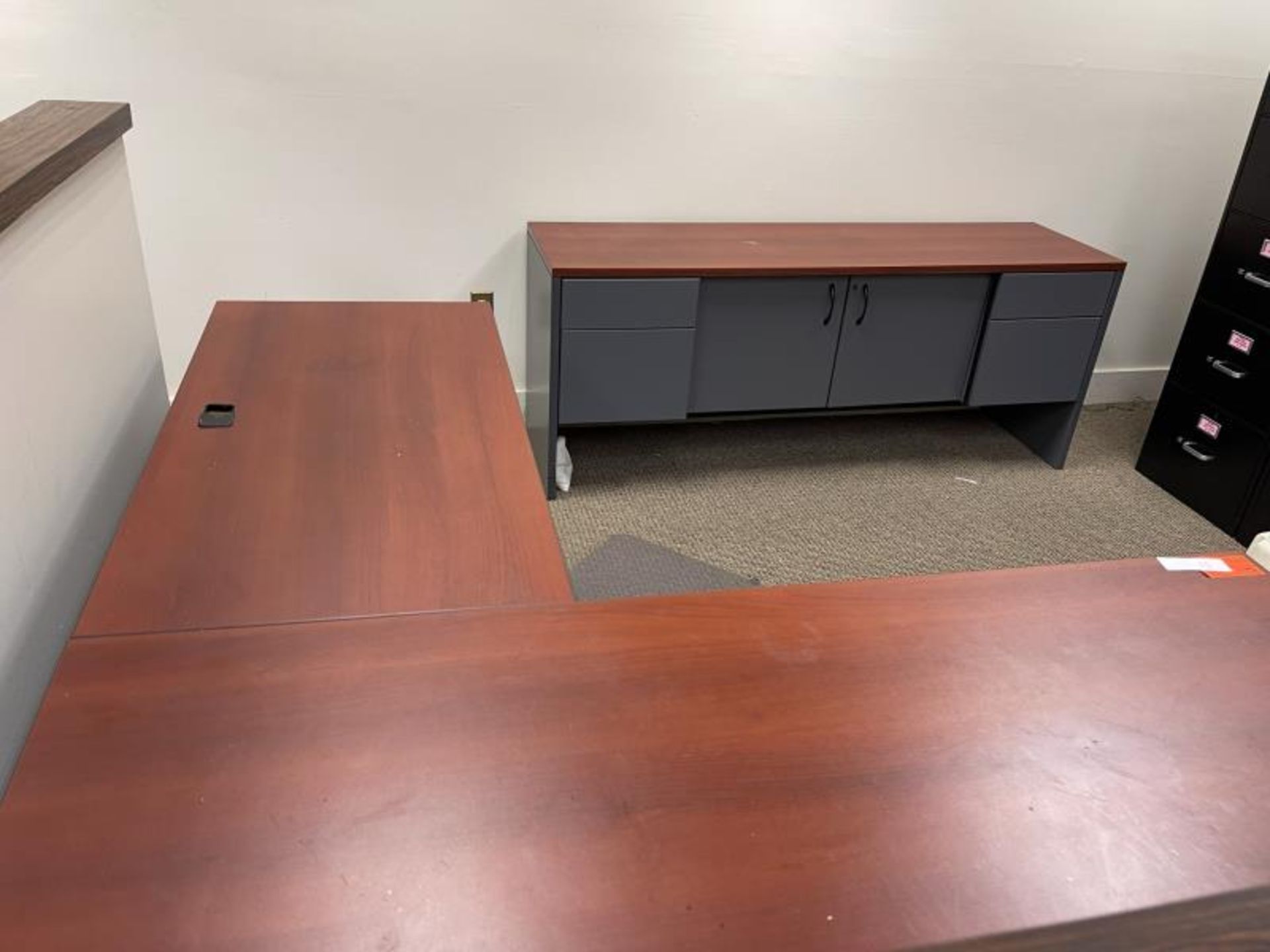 Desk with Drawers & "L" Shaped, Credenza with (4) Drawers Drawers - Image 4 of 4