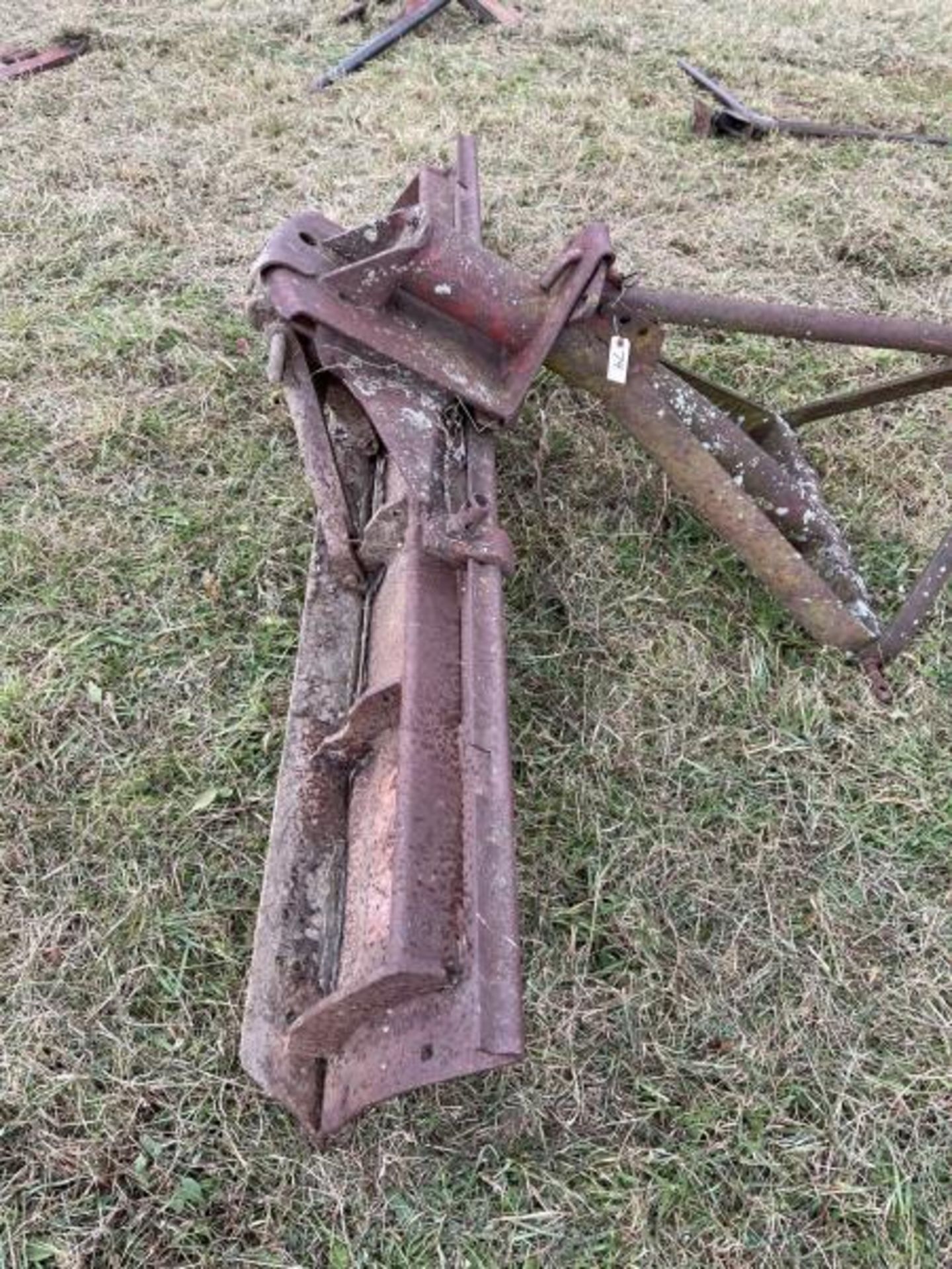 ARPS New Holstein Scraper Blade, 3 Point Hitch