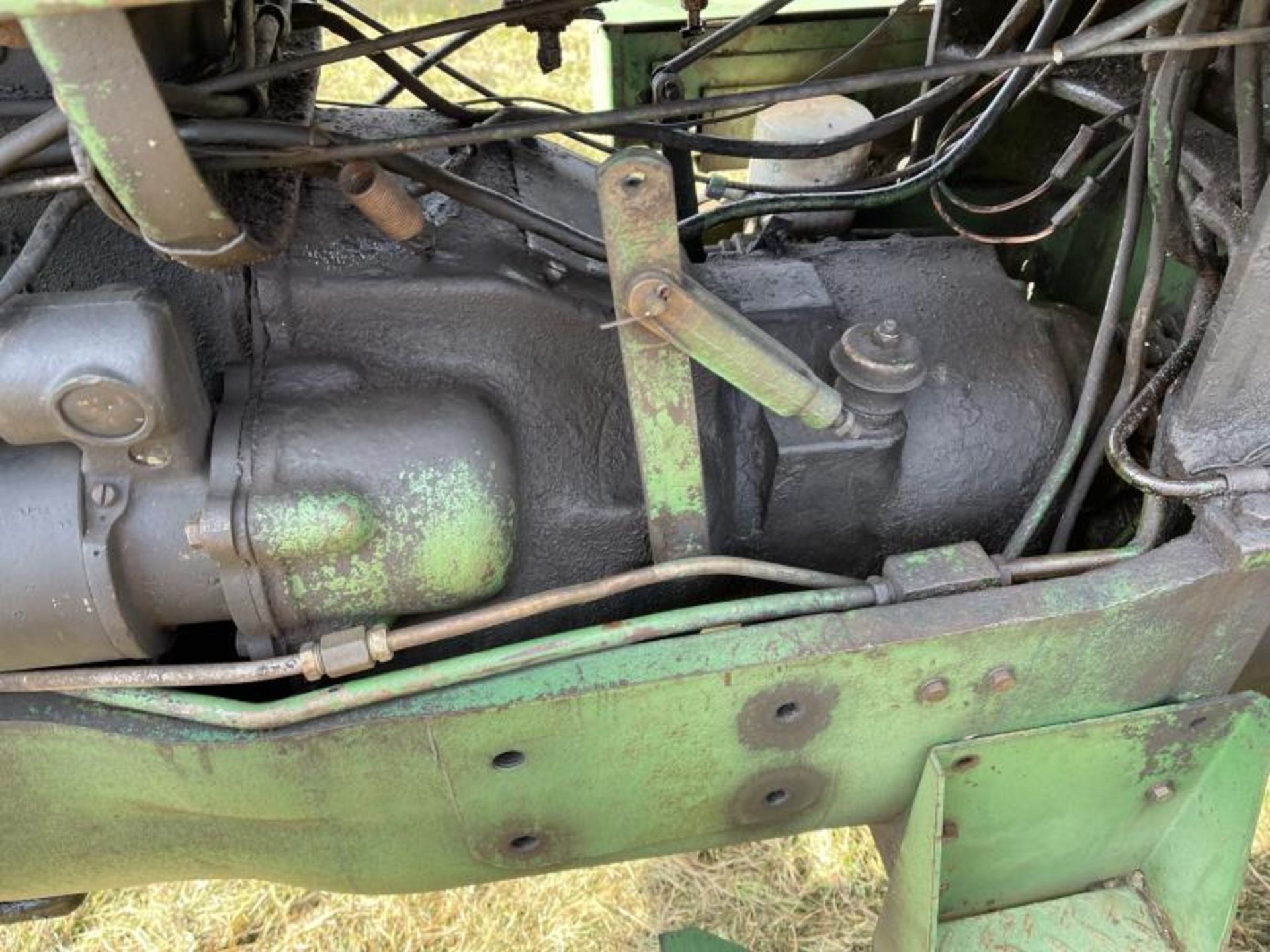 Oliver 1750 Tractor Diesel, 2 Wheel Drive, 3 Point Hitch, Double Remotes, Runs with Jump Start, No - Image 18 of 21