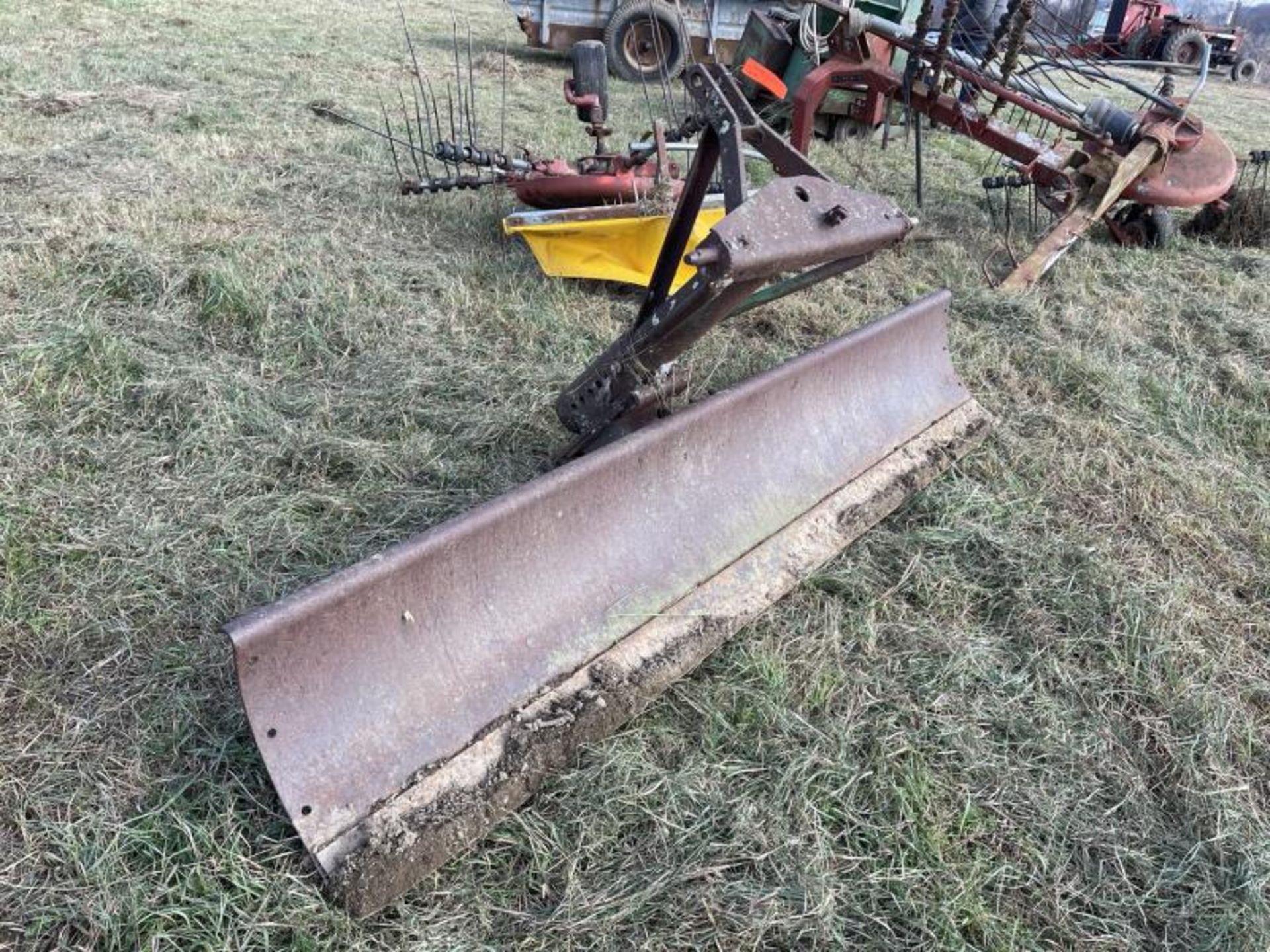 John Deere 8' 3 Point Hitch, Back Blade, M: E080A, SN: 003332CE080A, SN: 003332C - Image 3 of 3