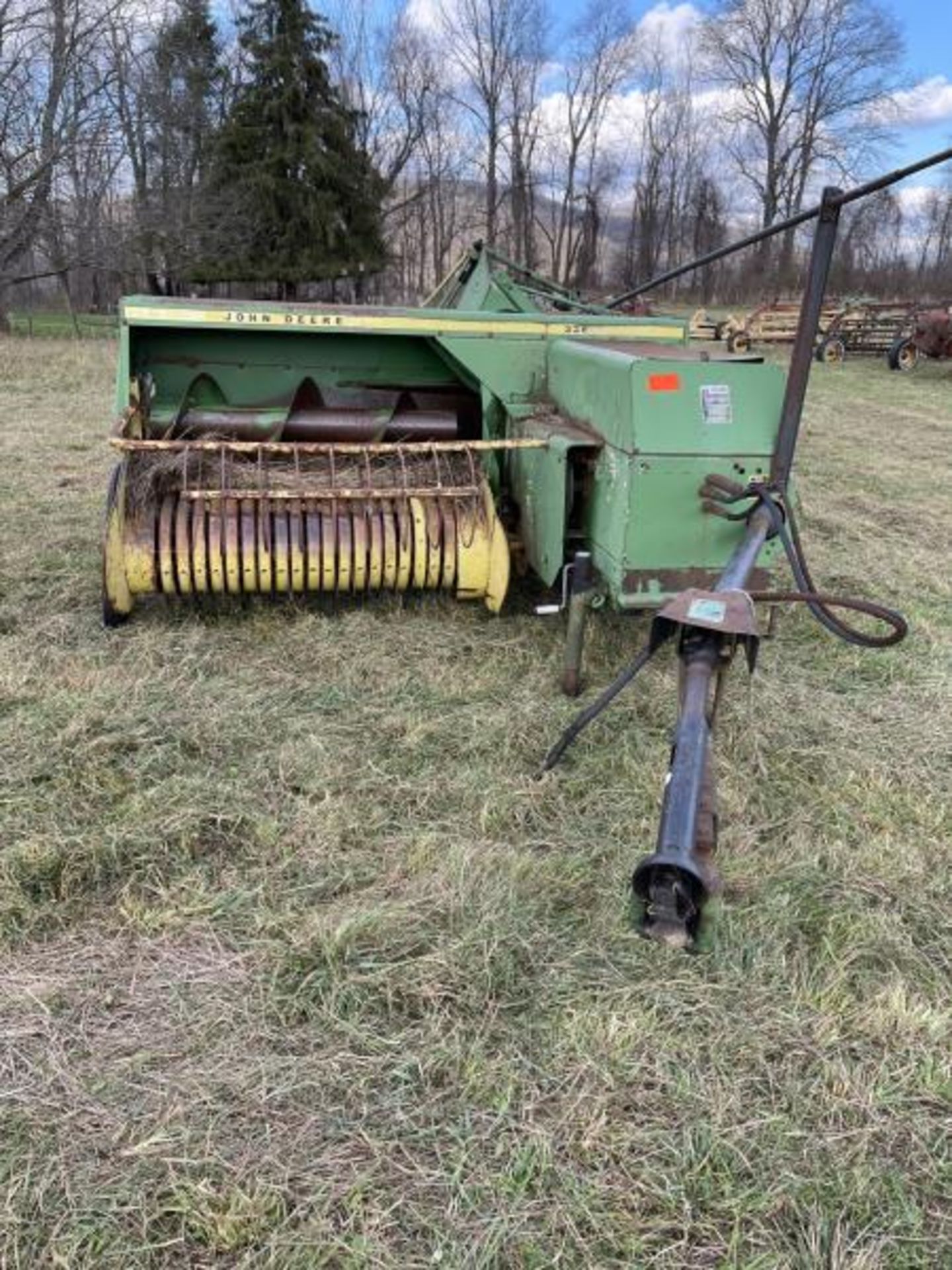 John Deere 336 Square Hay Baler, Pan Kicker - Image 2 of 11