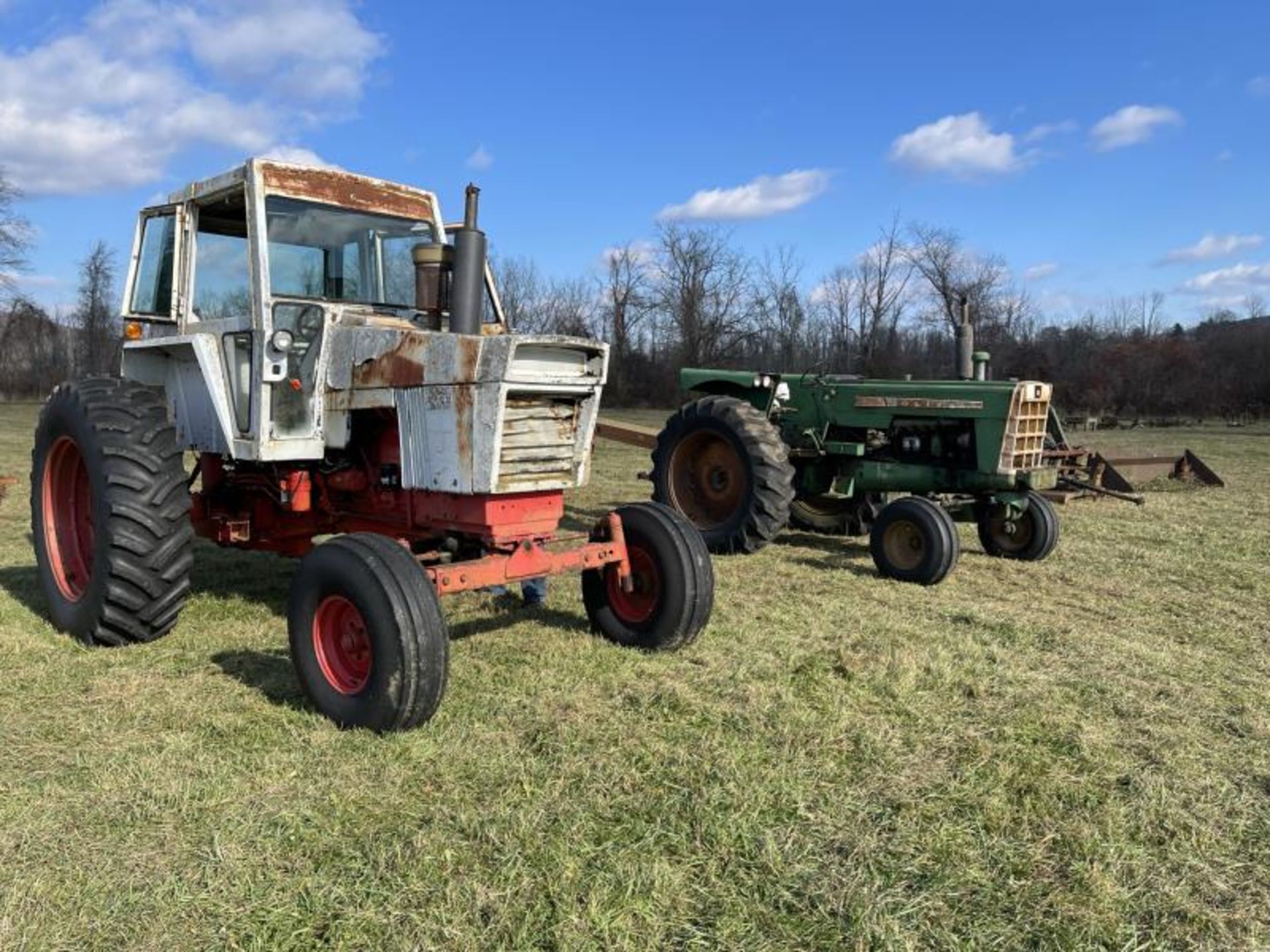 Case Tractor, Cab 970, 401 Cubes, Diesel, 2 Wheel Drive, Running, 3 Point Hitch, 2 Dual Remotes, - Image 2 of 24