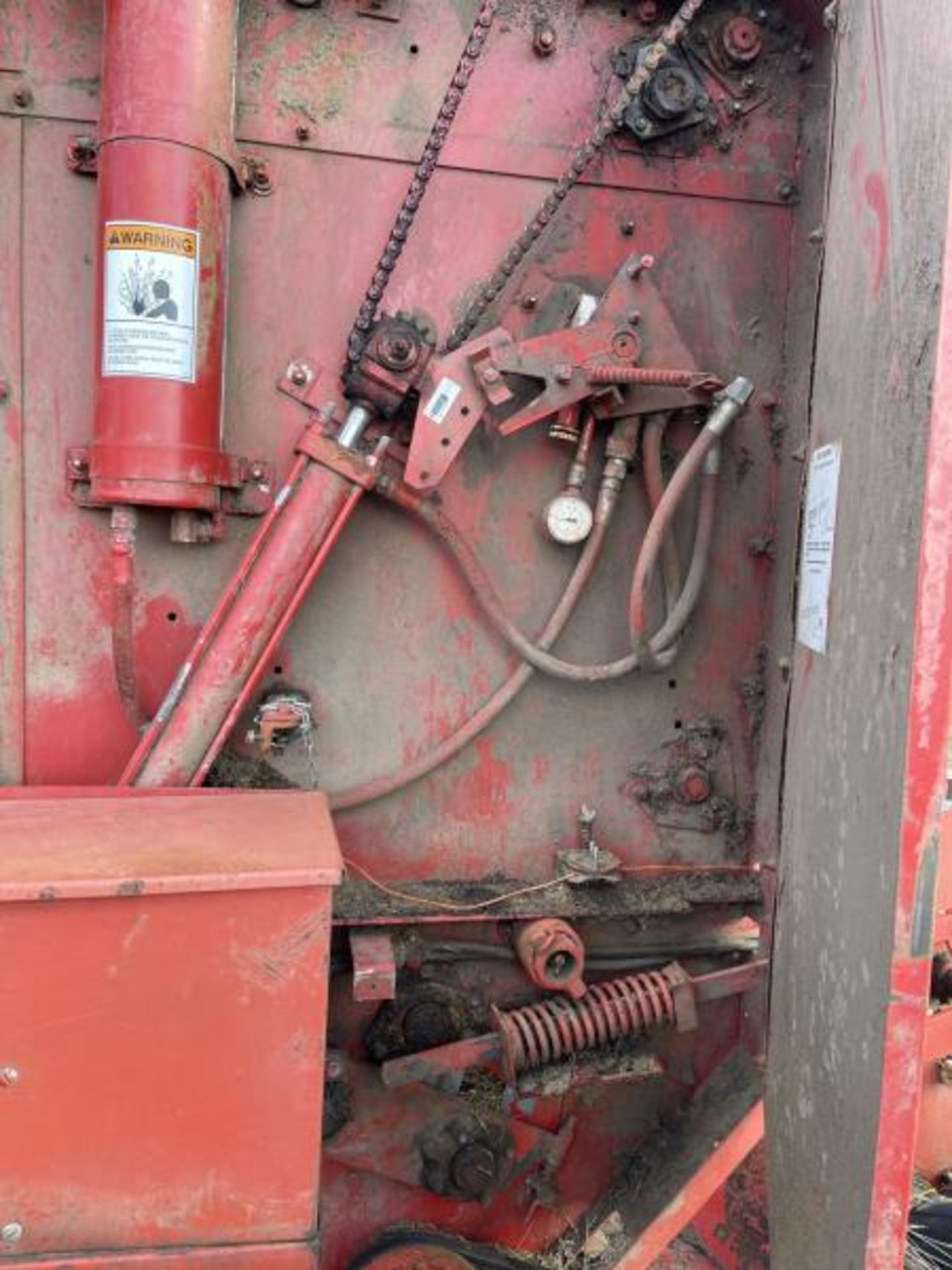 Gehl Round Hay Baler, RB1470TDC, SN: 19100 - Image 6 of 9