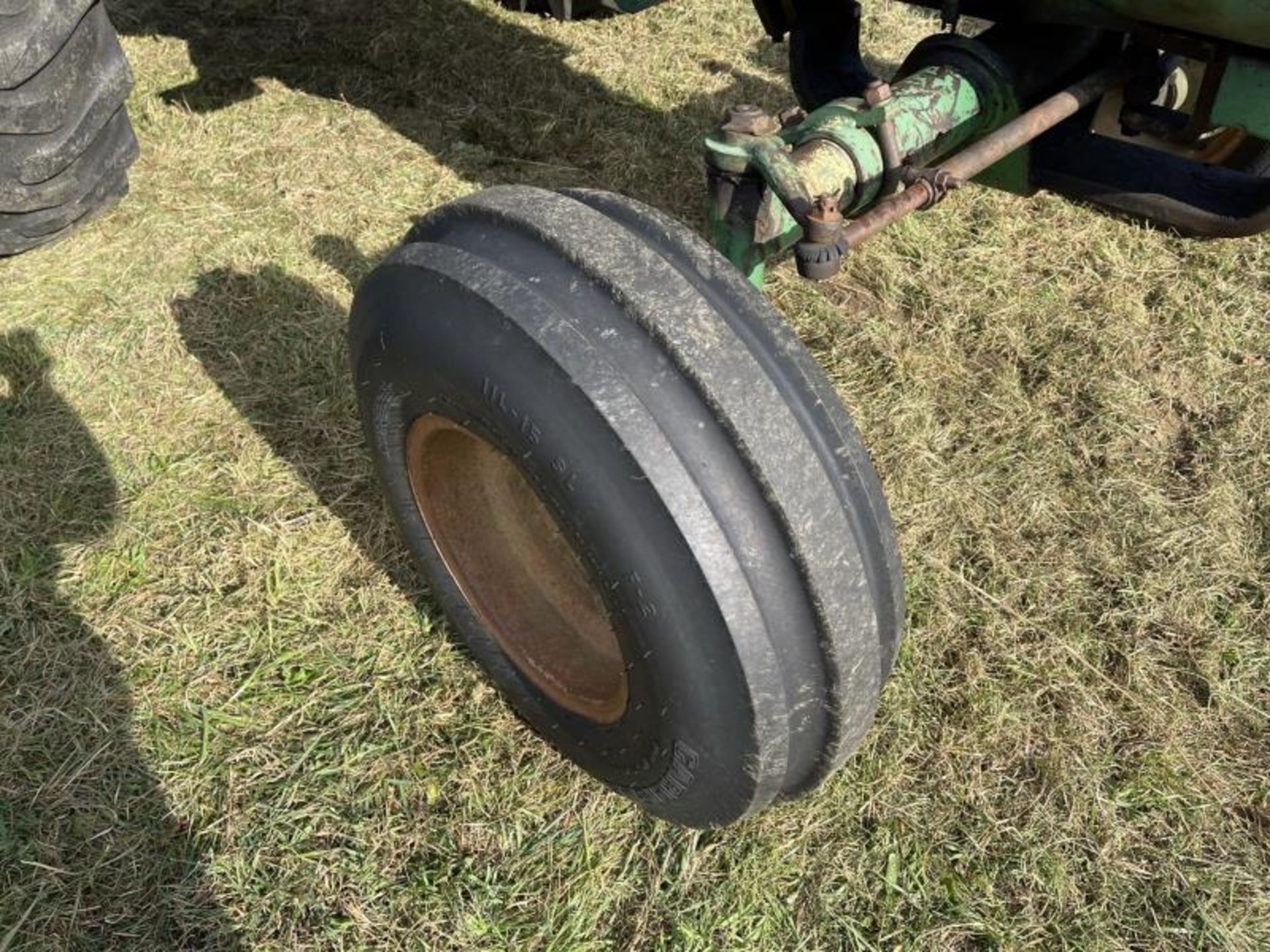 Oliver 1750 Tractor Diesel, 2 Wheel Drive, 3 Point Hitch, Double Remotes, Runs with Jump Start, No - Image 3 of 21