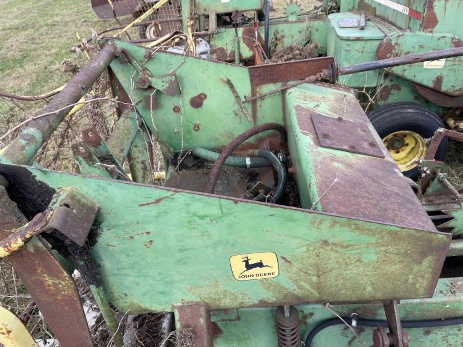 John Deere Square 346 Hay Baler, Type: B5300, SN: 060333E060333E - Image 7 of 12