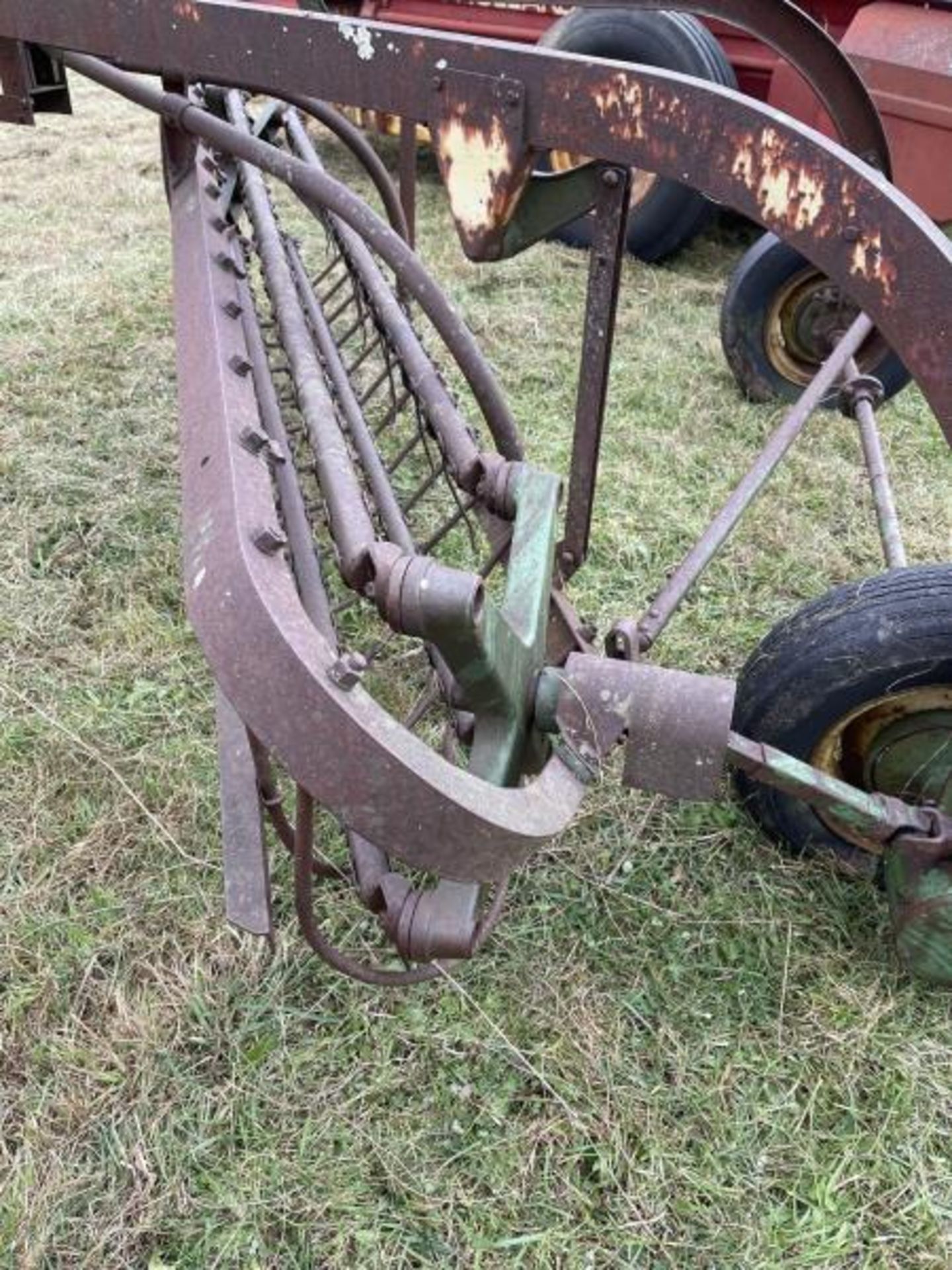 John Deere Side Delivery Hay Rake M: 858A, SN: 8925789257 - Image 9 of 9