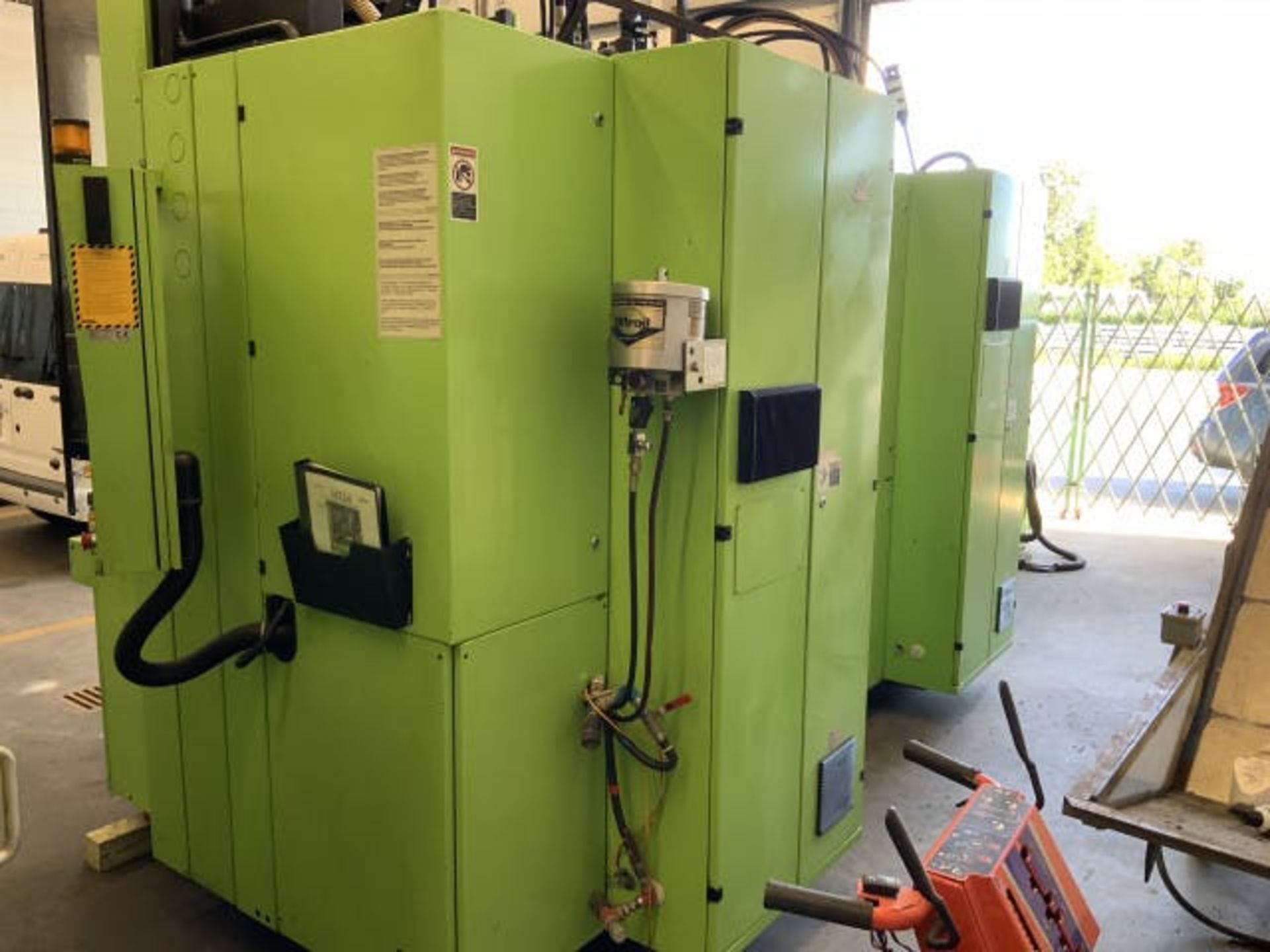 Engel Molding Machine (2004), Model: ES200/50 VT TL TPE, Serial: 52016, US Tons: 50 | Shot Size ( - Image 5 of 7