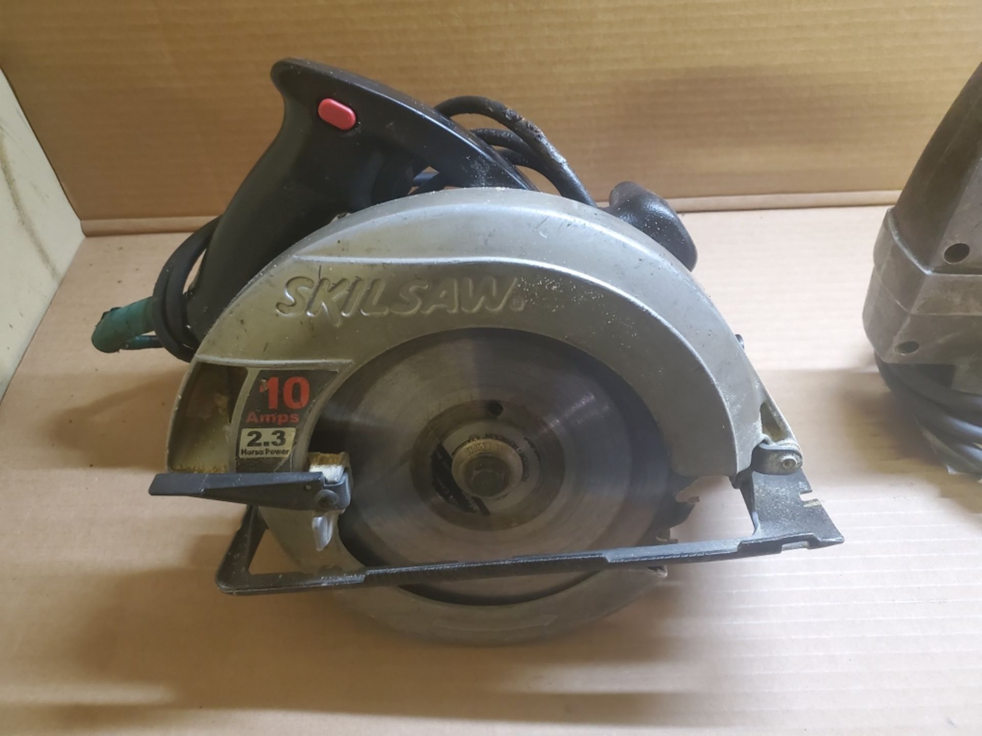 Skil 10 Amp 7.5" Circular Saw, (1) Skil Model 7292 Palm Sander, Master Craft Model 910 Jig Saw - Image 2 of 7