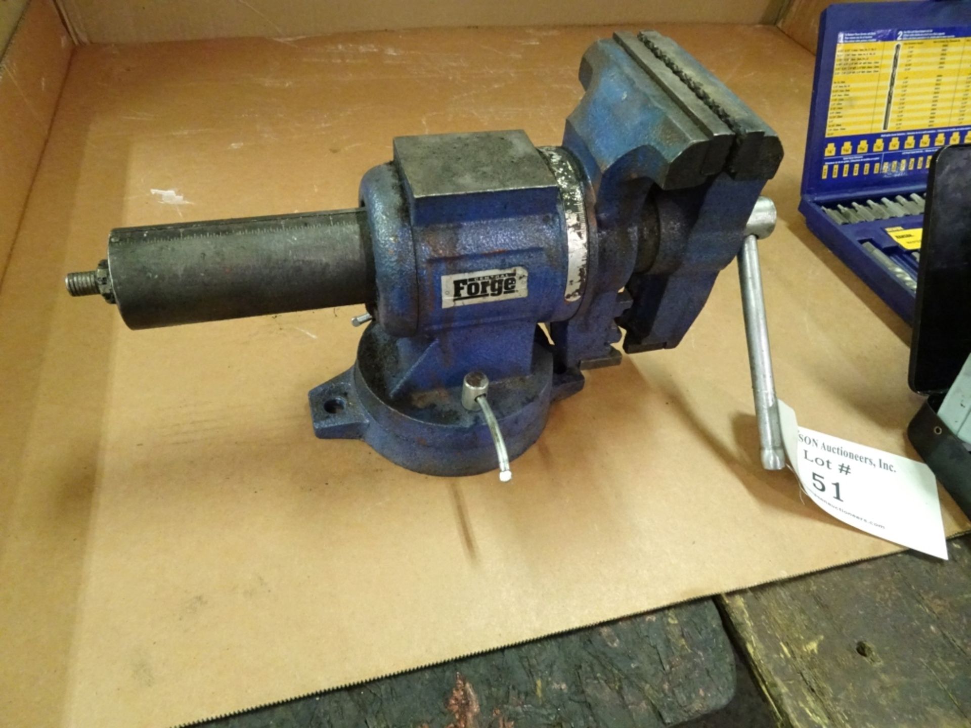 Forge 4" Bench Vise With Pipe Clamp and Swivel Base - Image 2 of 3