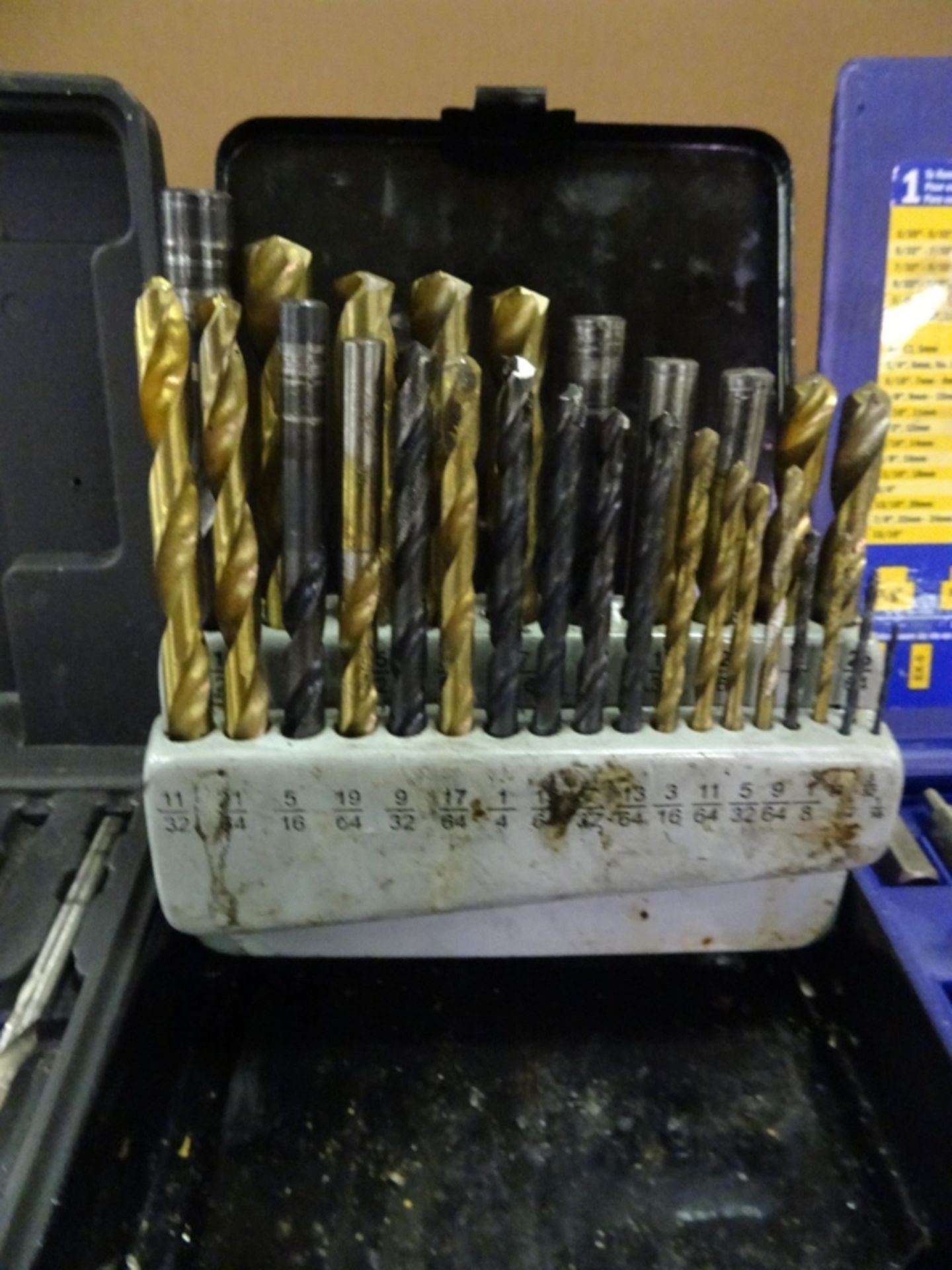 Box Lot of Various Sized and Style Drill Bits - Image 3 of 5