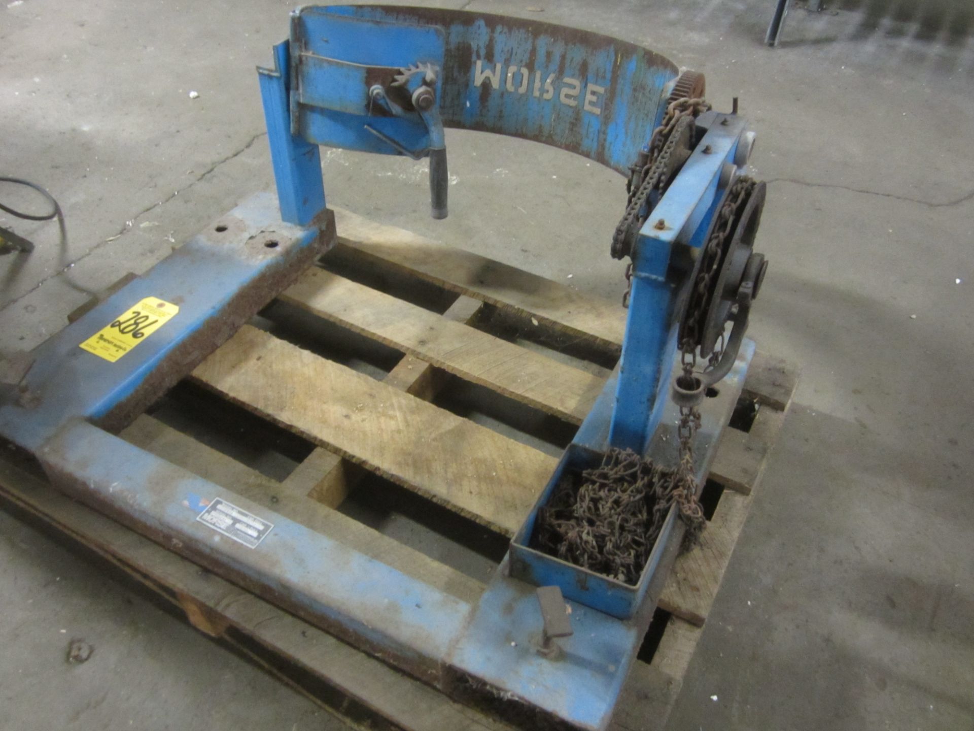 Morse Model 285A Fork Lift Barrel Lifter/Rotator Attachment, 800 Lb. Cap. - Image 2 of 2