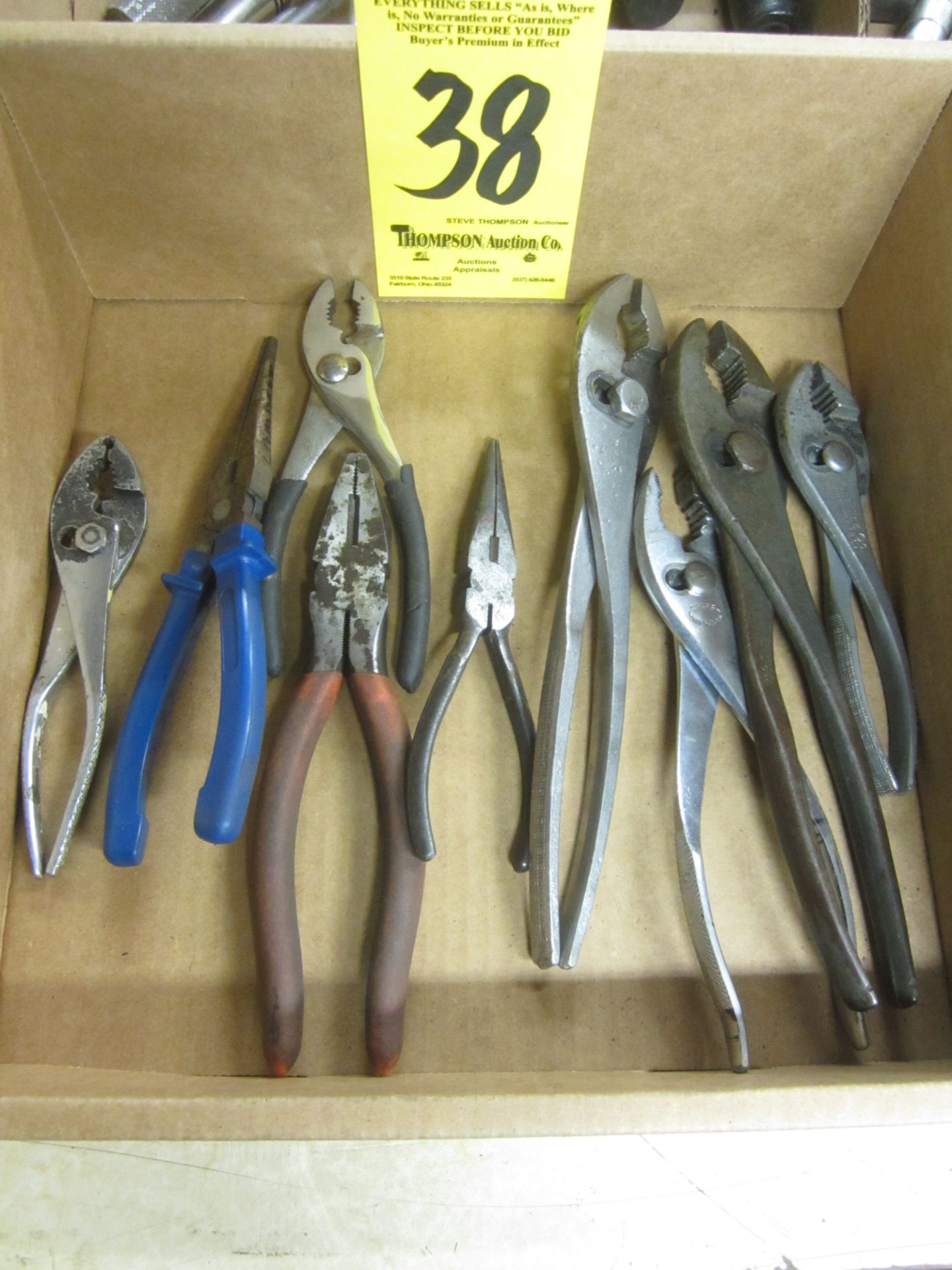 Pliers