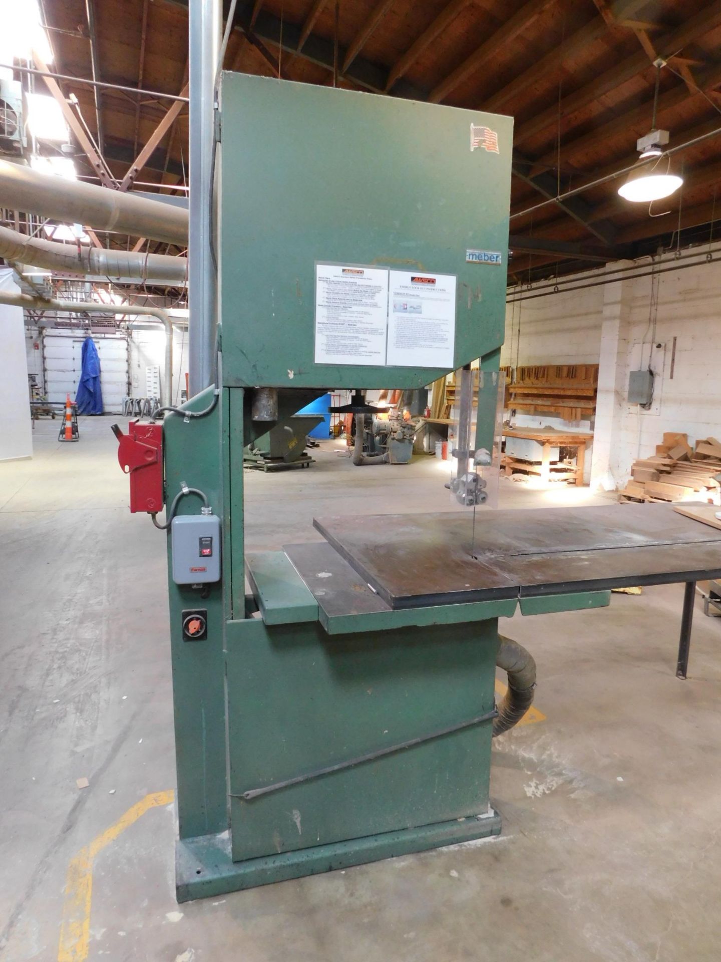 Meber Model 800, 32" Vertical Band Saw, s/n 3165, Infinite Radius Table from 2" - 72"
