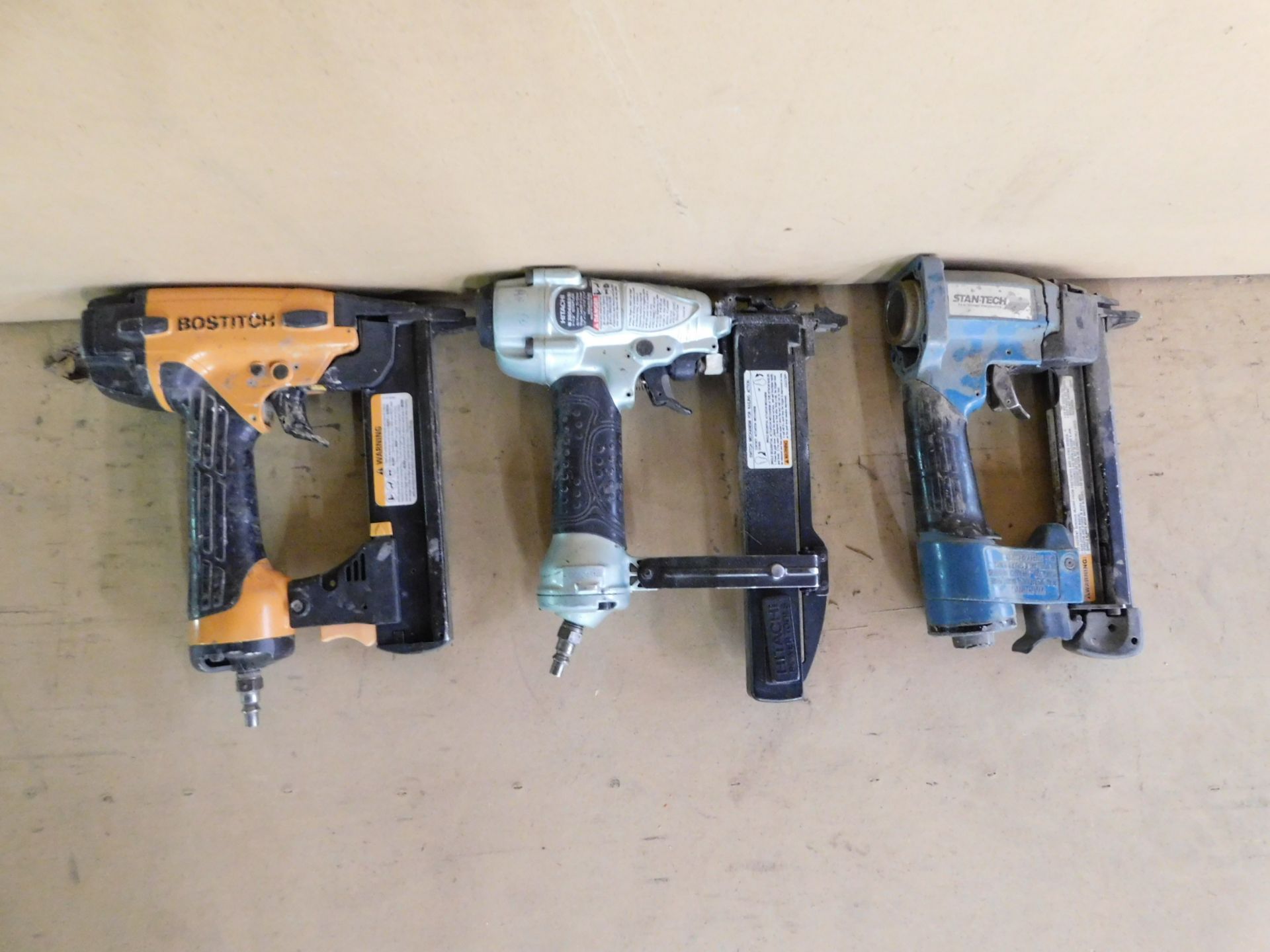 Pneumatic Brad Nail Guns