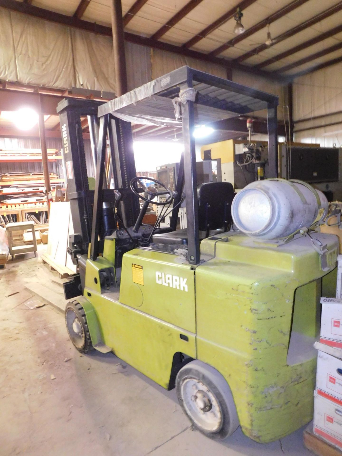 Clark Model C500-70 Fork Lift, 4,600 Lb. Capacity, LP, Side Shift, 3-Stage Mast, Hard Tire, Cage, - Image 4 of 15