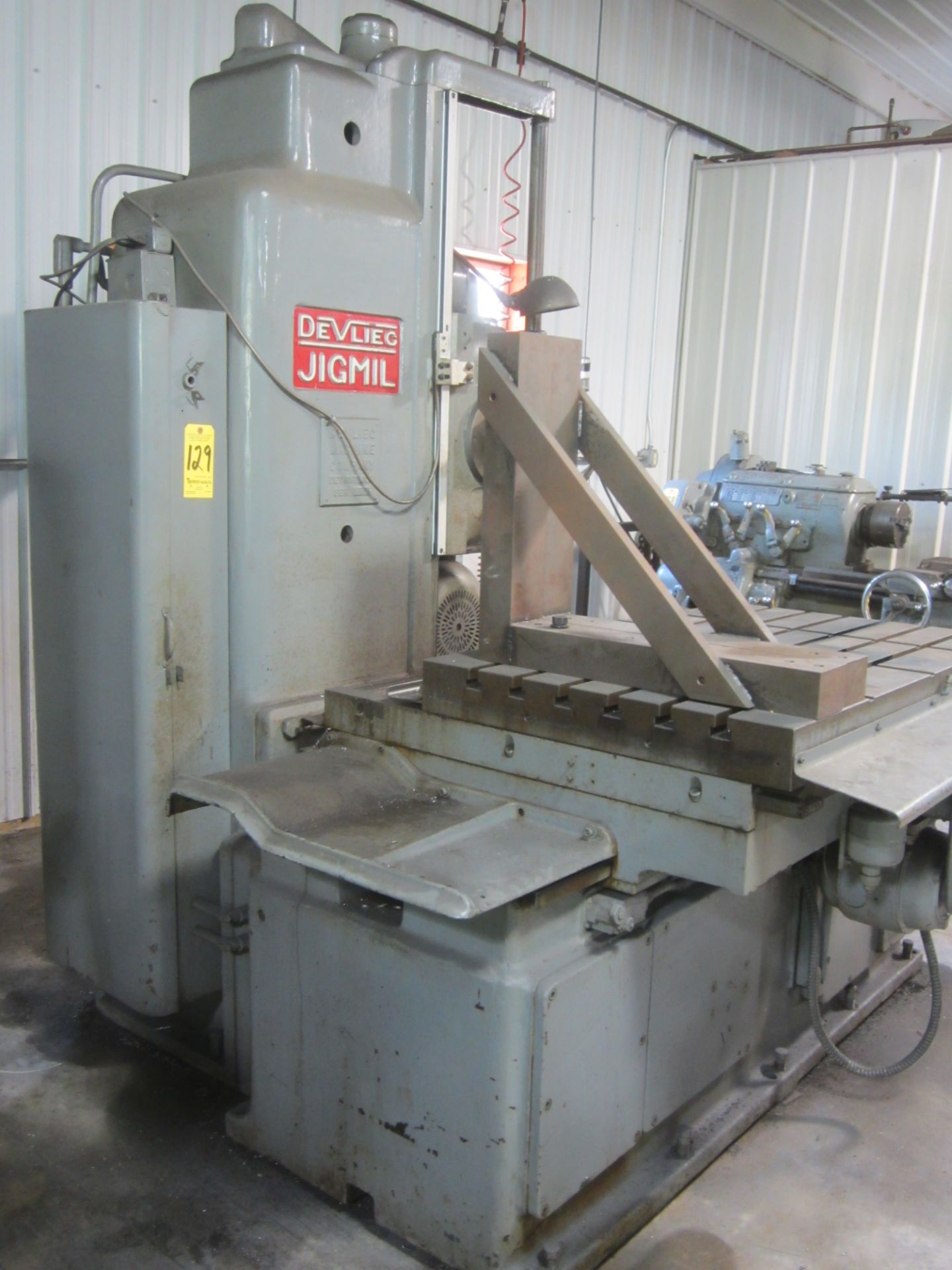 DeVlieg Model 2B-36 Jig Mill, s/n 3-143, 2 1/2” Spindle, 40 Taper, 24” X 36” Table, 36” Cross - Image 2 of 7