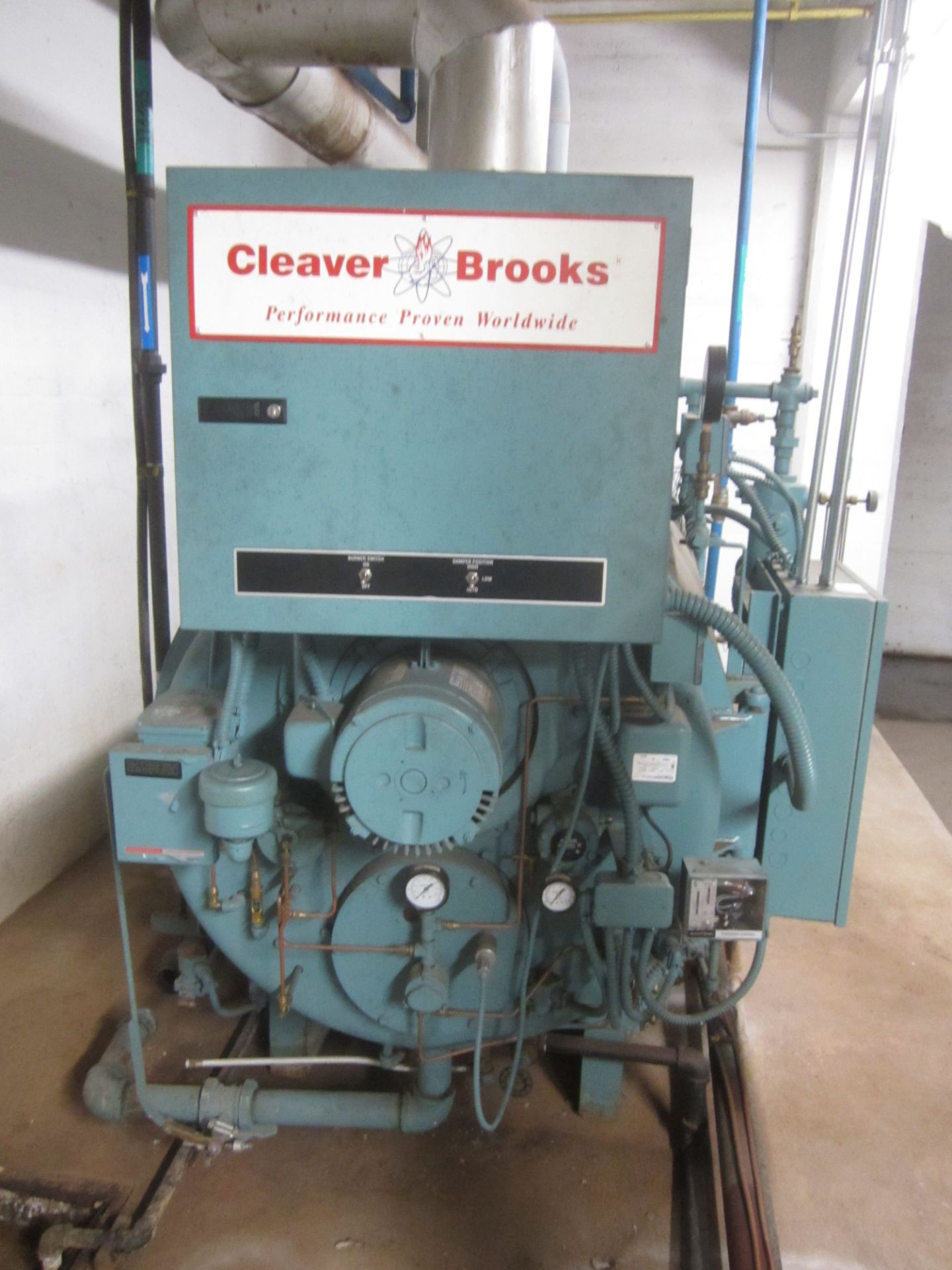 Cleaver Brooks Model CB200-30 Natural Gas Fired Boiler, s/n L-103186, New 2003, 1,255,000 BTU/Hr., - Image 4 of 7