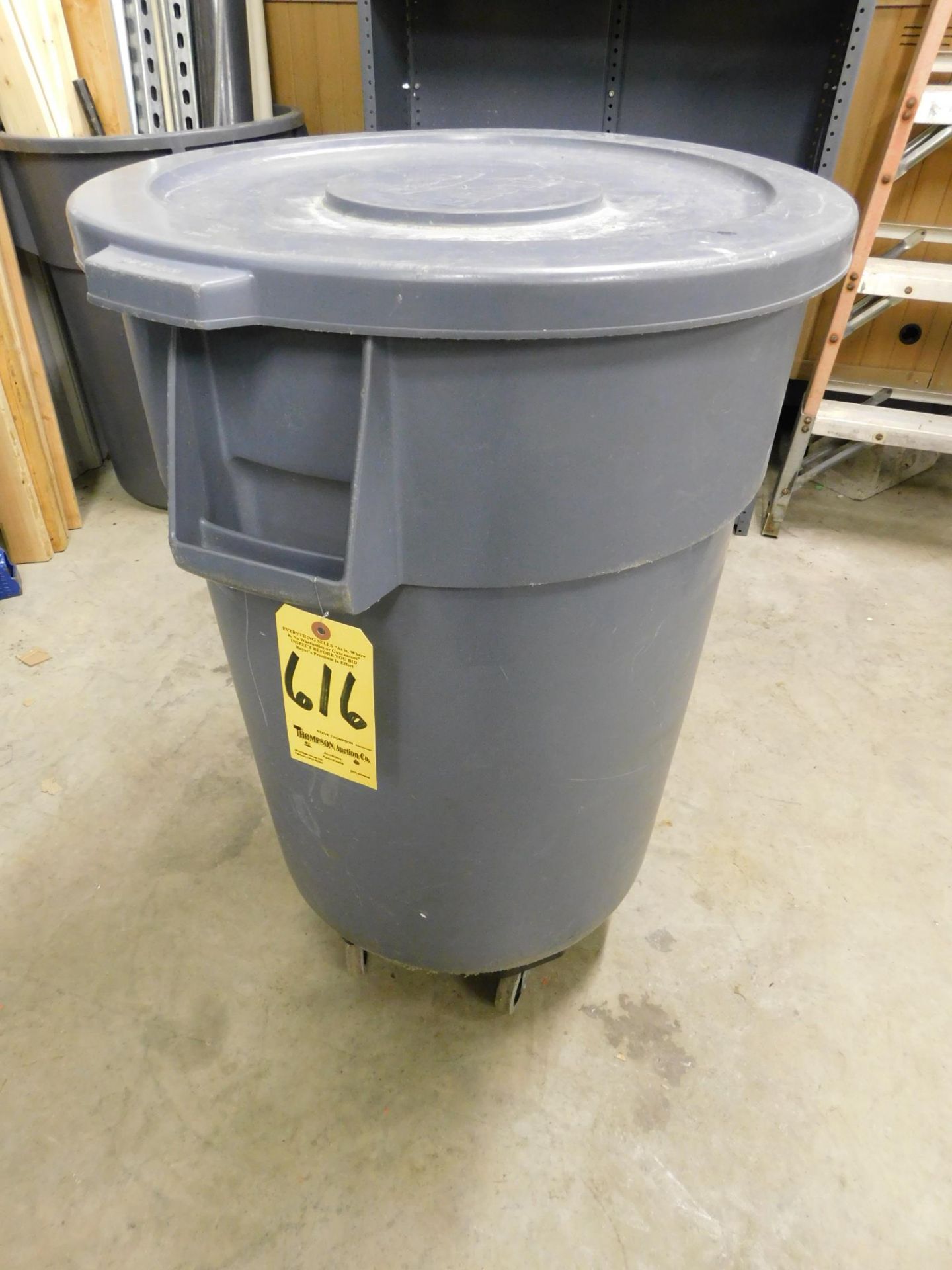 Rubbermaid Trash Can