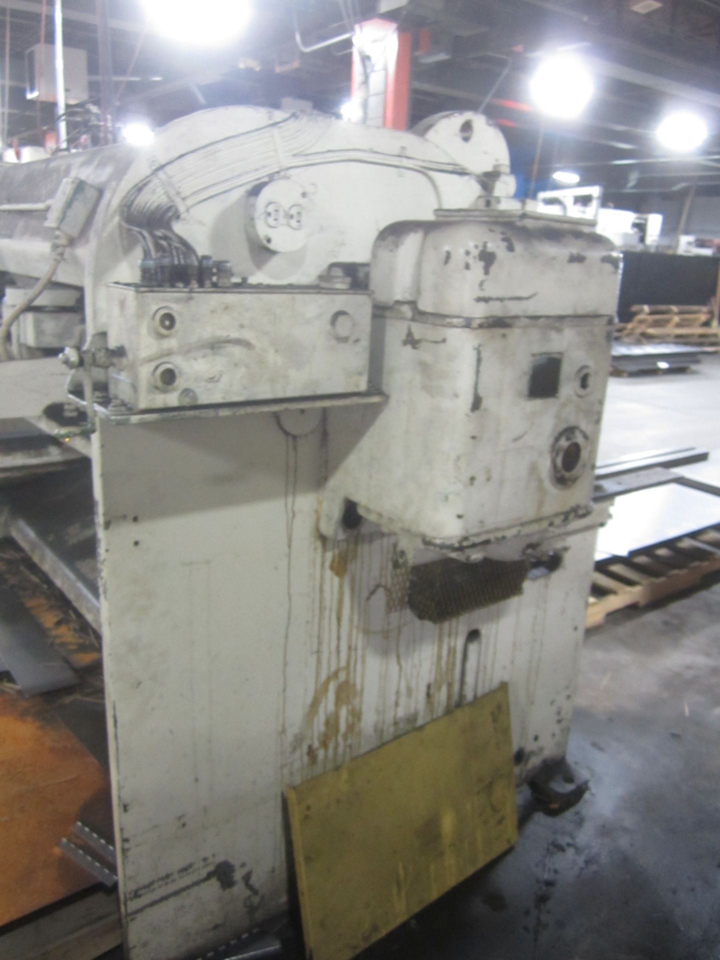 Cincinnati Model 1006 Power Squaring Shear, s/n 23850, 6' X 3/16" Capacity, 36" Front Operated Power - Image 4 of 7