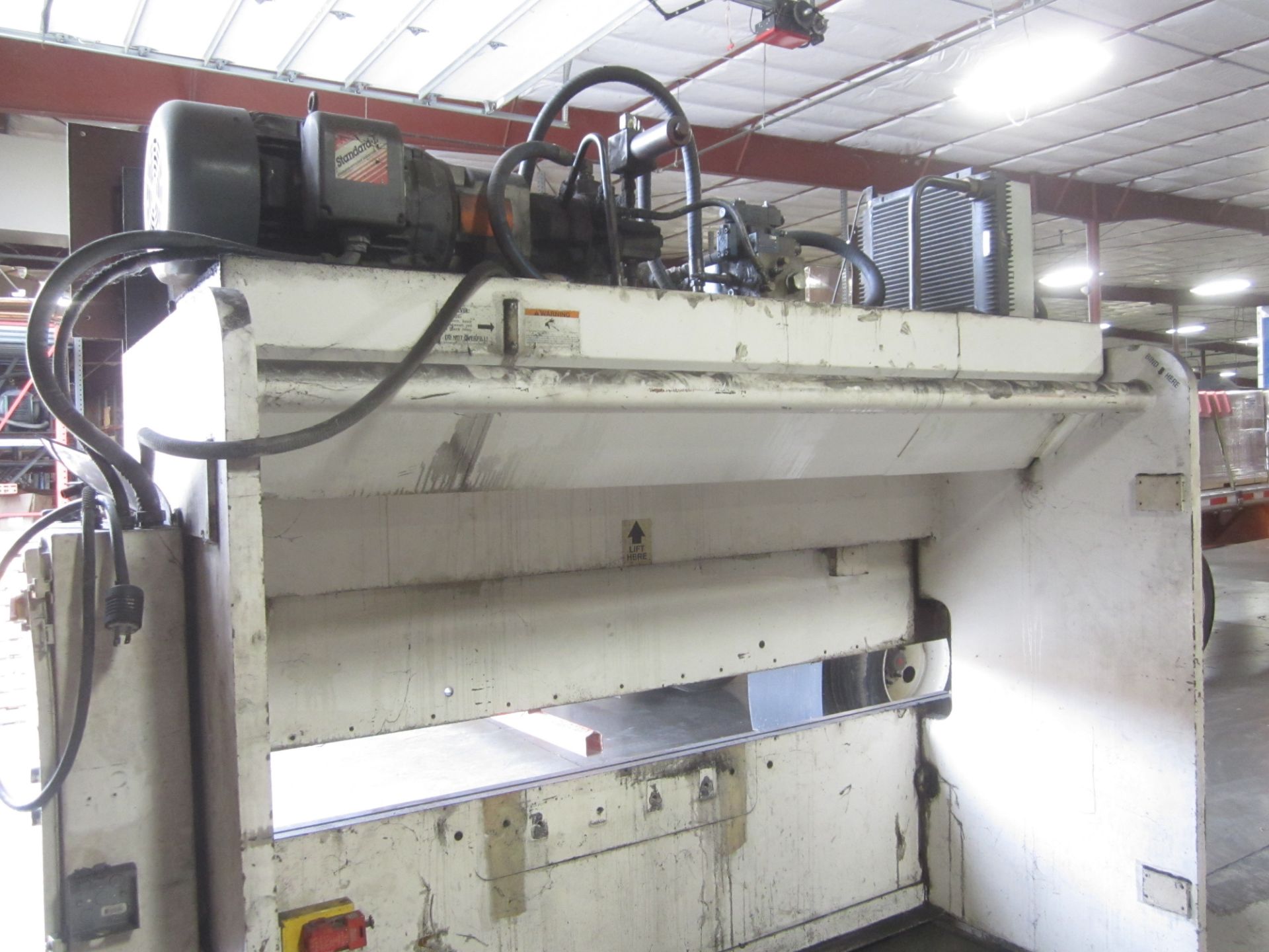 Piranha Model 9510 Hydraulic Press Brake, s/n 95101125, 95 Ton, 10’ Over Overall, 8’6” Between - Image 5 of 7