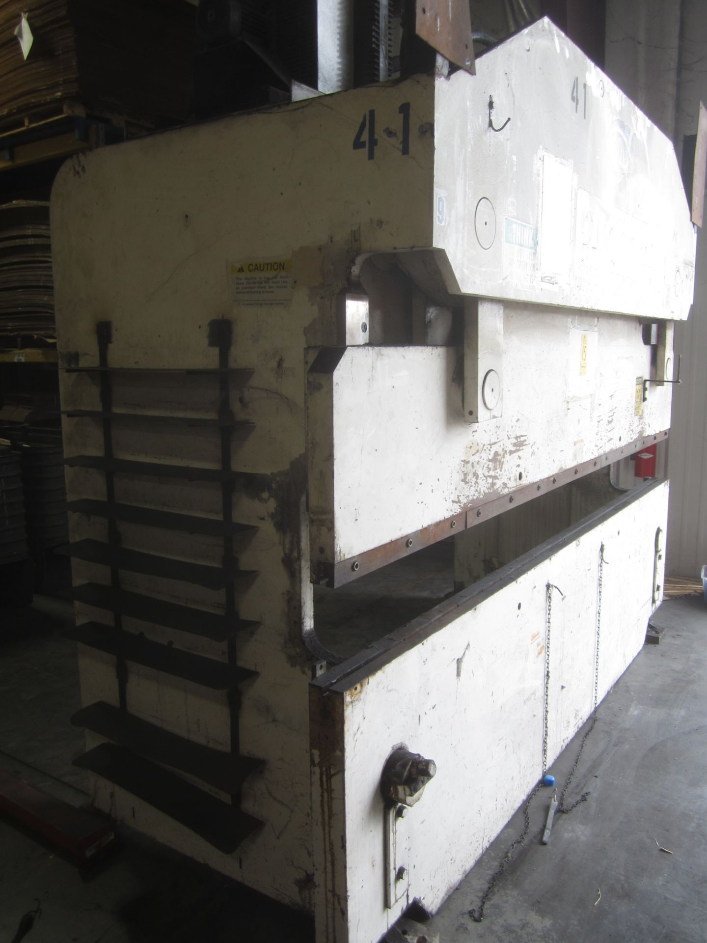 Piranha Model 9510 Hydraulic Press Brake, s/n 95101125, 95 Ton, 10’ Over Overall, 8’6” Between - Image 3 of 7