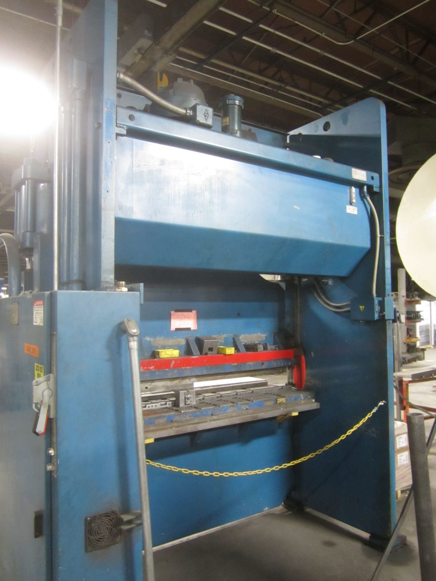 Cincinnati Model 230FM II X 6 Hydraulic Press Brake, s/n 51824, Cincinnati Form Master II, New 2000 - Image 8 of 9