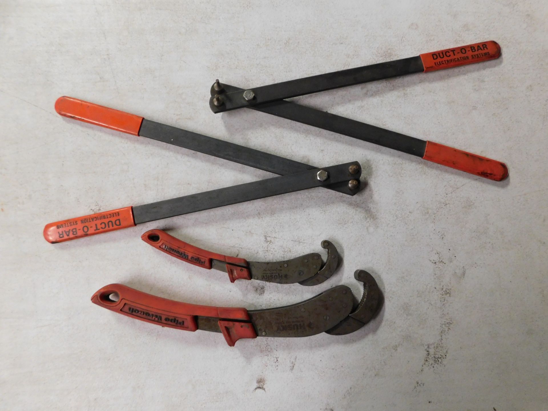 Duct-O-Bar Connector Tools & (2) Husky Pipe Wrenches