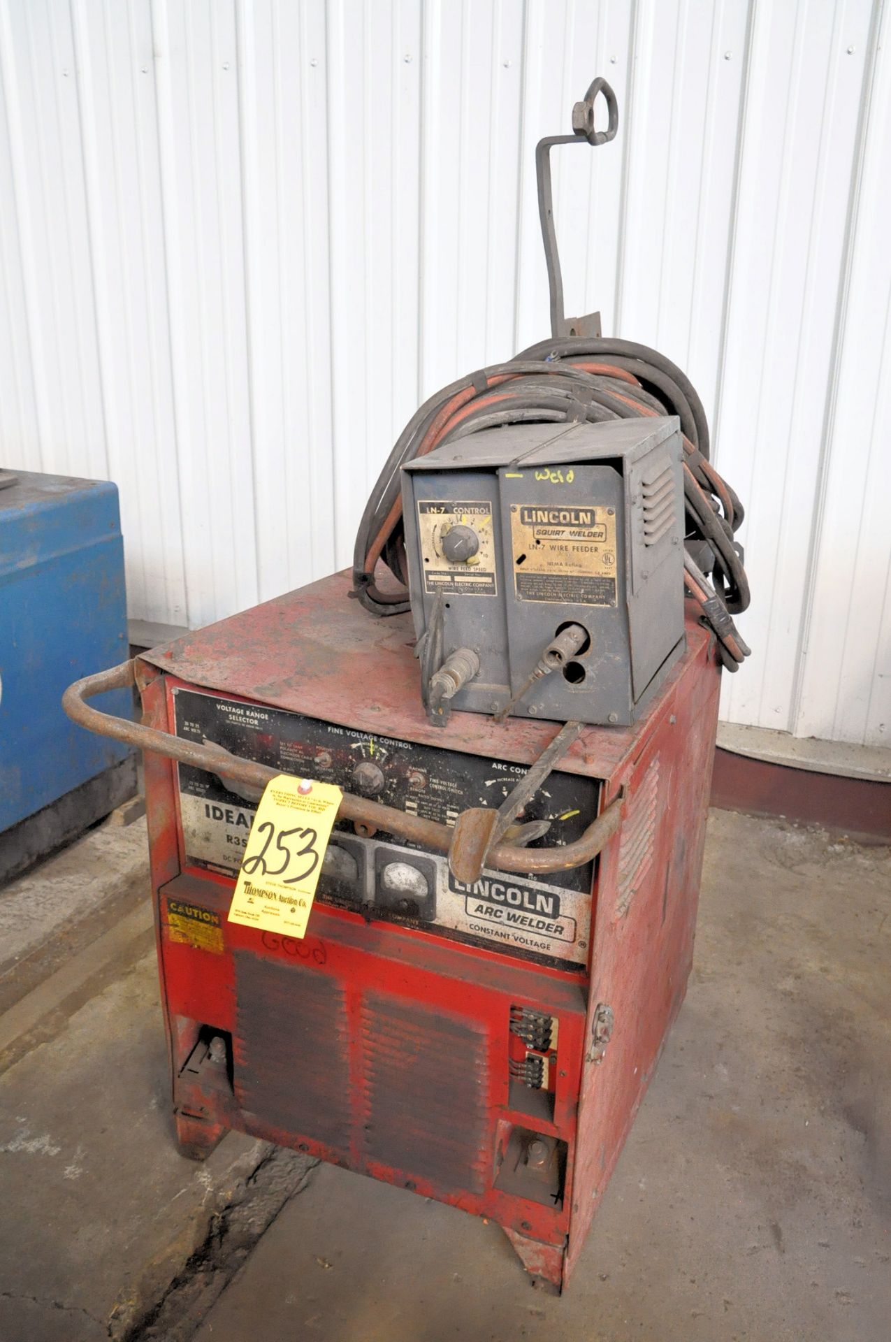 Lincoln Idealarc R3S-325, 325-Amp Capacity DC Arc Welding Power Source, S/n AC400945, with Lincoln