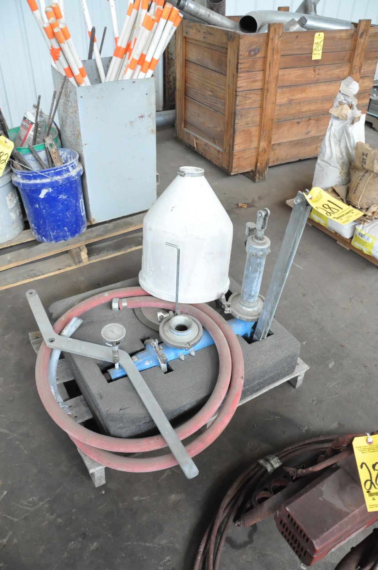 Lot-(1) No Name 440i Airless Sprayer with Misc. Components on (1) Pallet - Image 3 of 3