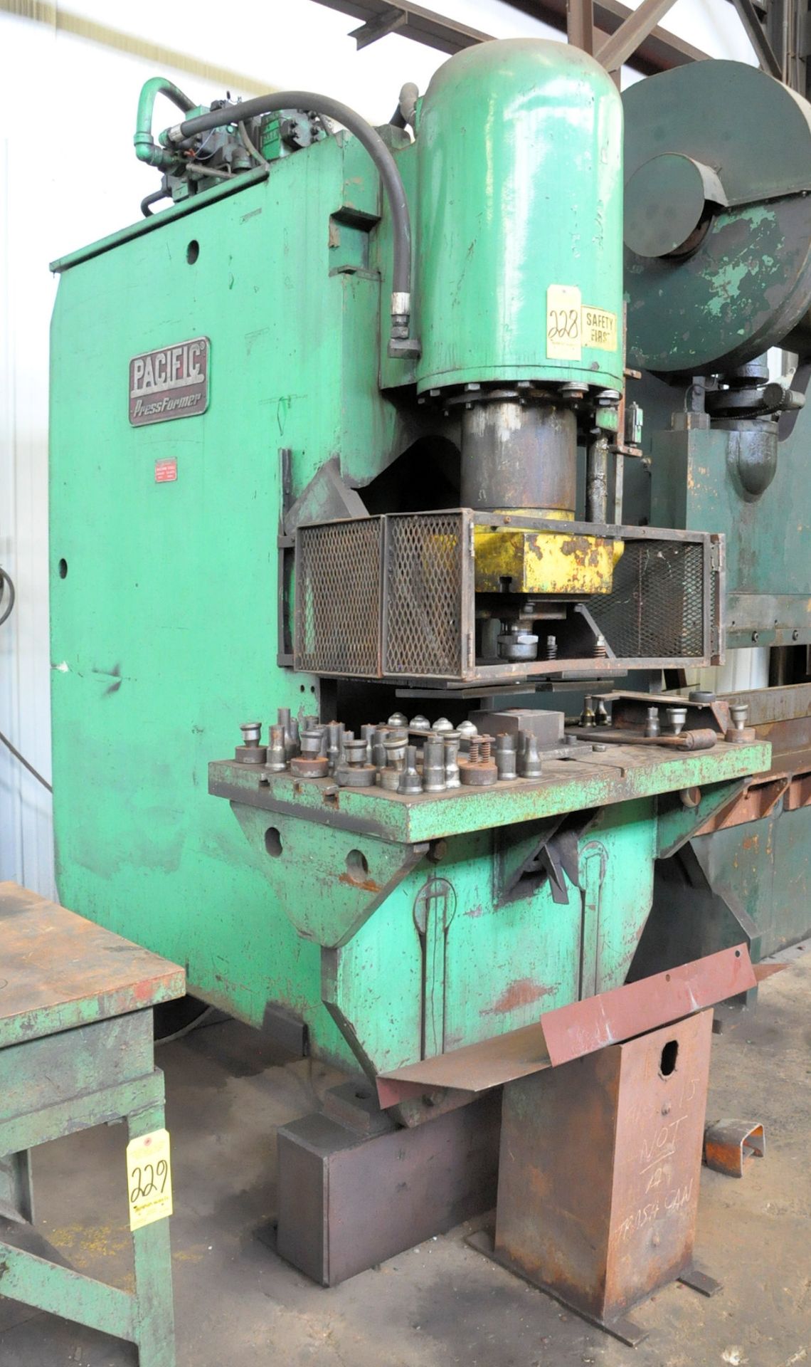 Pacific Press Former Hydraulic Punch Machine, s/n Unknown, with Tooling, 12" Stroke, 12" Throat - Image 2 of 6