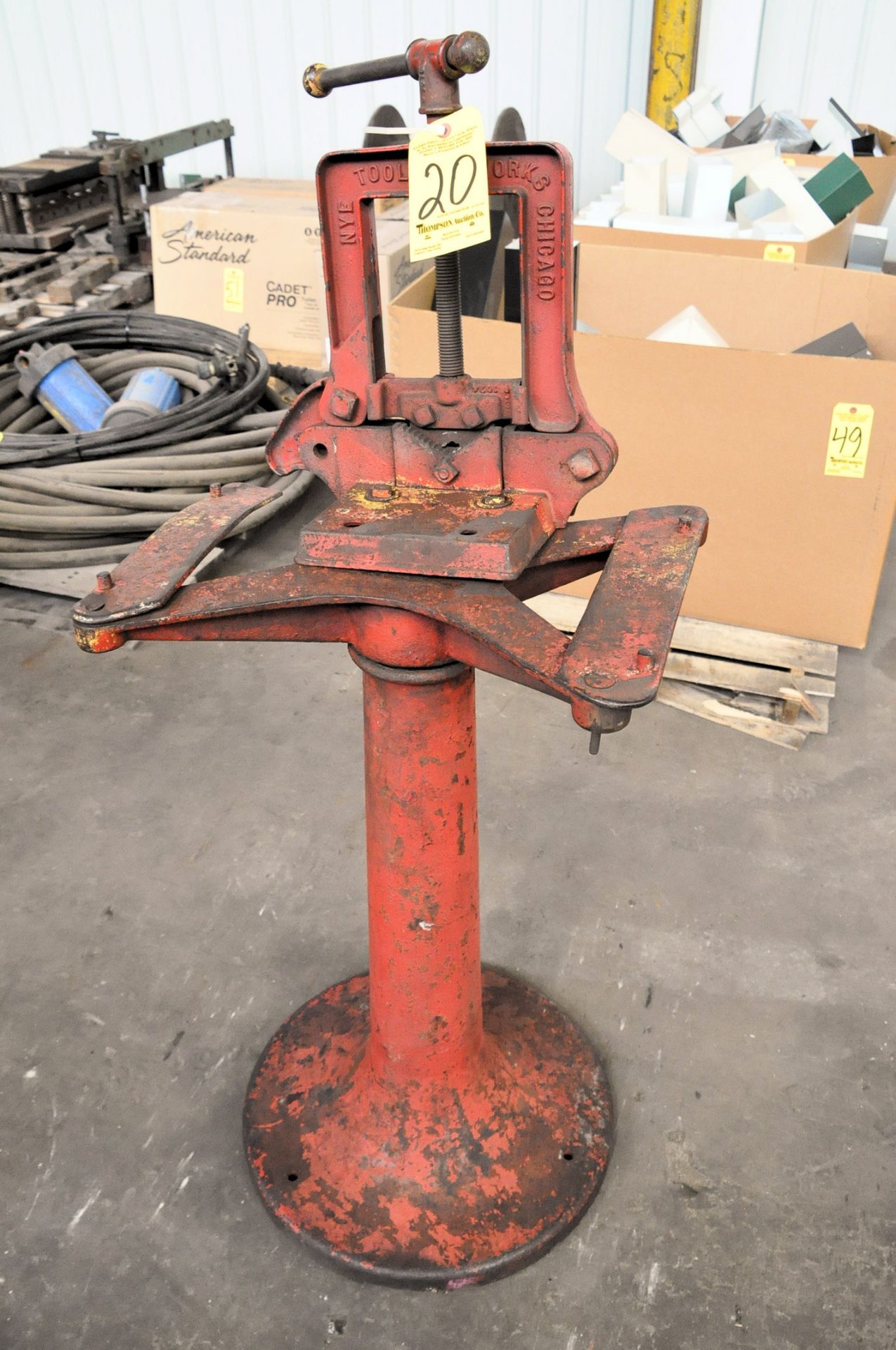 Nye Tool Pipe Vise with Stand