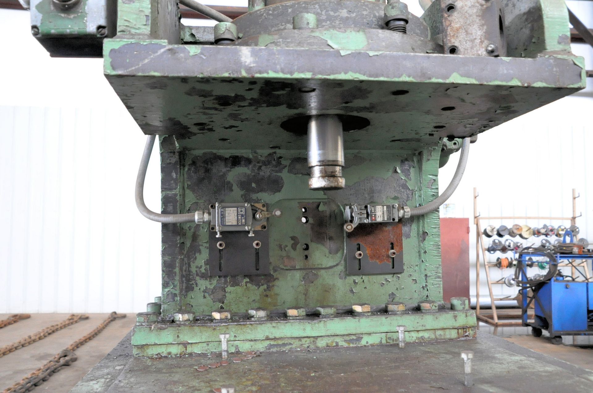 No Name C-Frame Hydraulic Multi Press, (Not in Service), Loading Fee $200.00 - Image 2 of 2