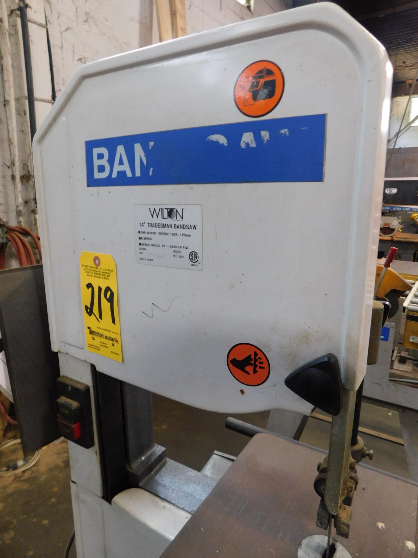 Wilton 14" Tradesman Vertical Band Saw, s/n 04121554, 110/1/60, Loading Fee $50.00 - Image 3 of 6