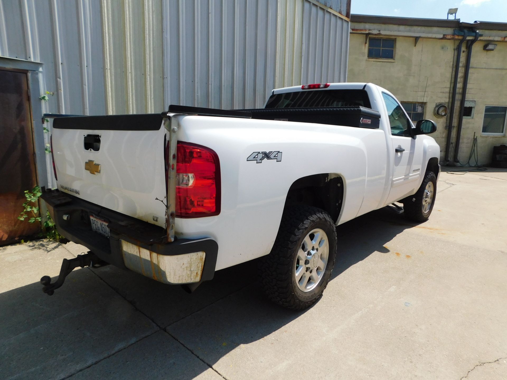 2014 Chevrolet Model 2500 HD Pick Up Truck, VIN 1GC0KXCG1EF150313, 4 X 4, 45,313 Miles, Gas, - Image 4 of 40