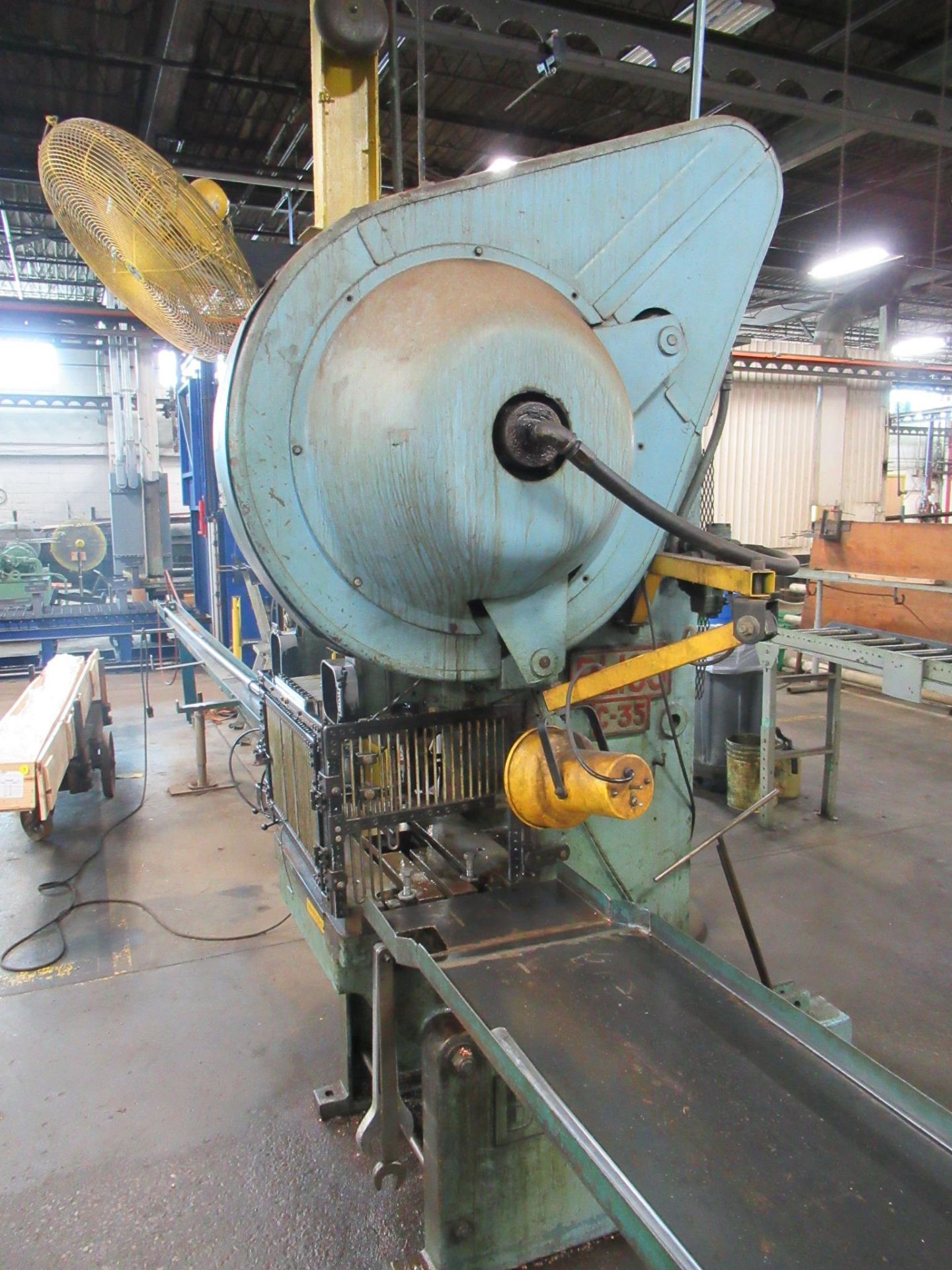 Bliss Model C-35 OBI Punch Press, s/n 54163, 35 Ton, 3” Stroke, 10.75” Shut Height, 17” X 26.5” Bed, - Image 3 of 11