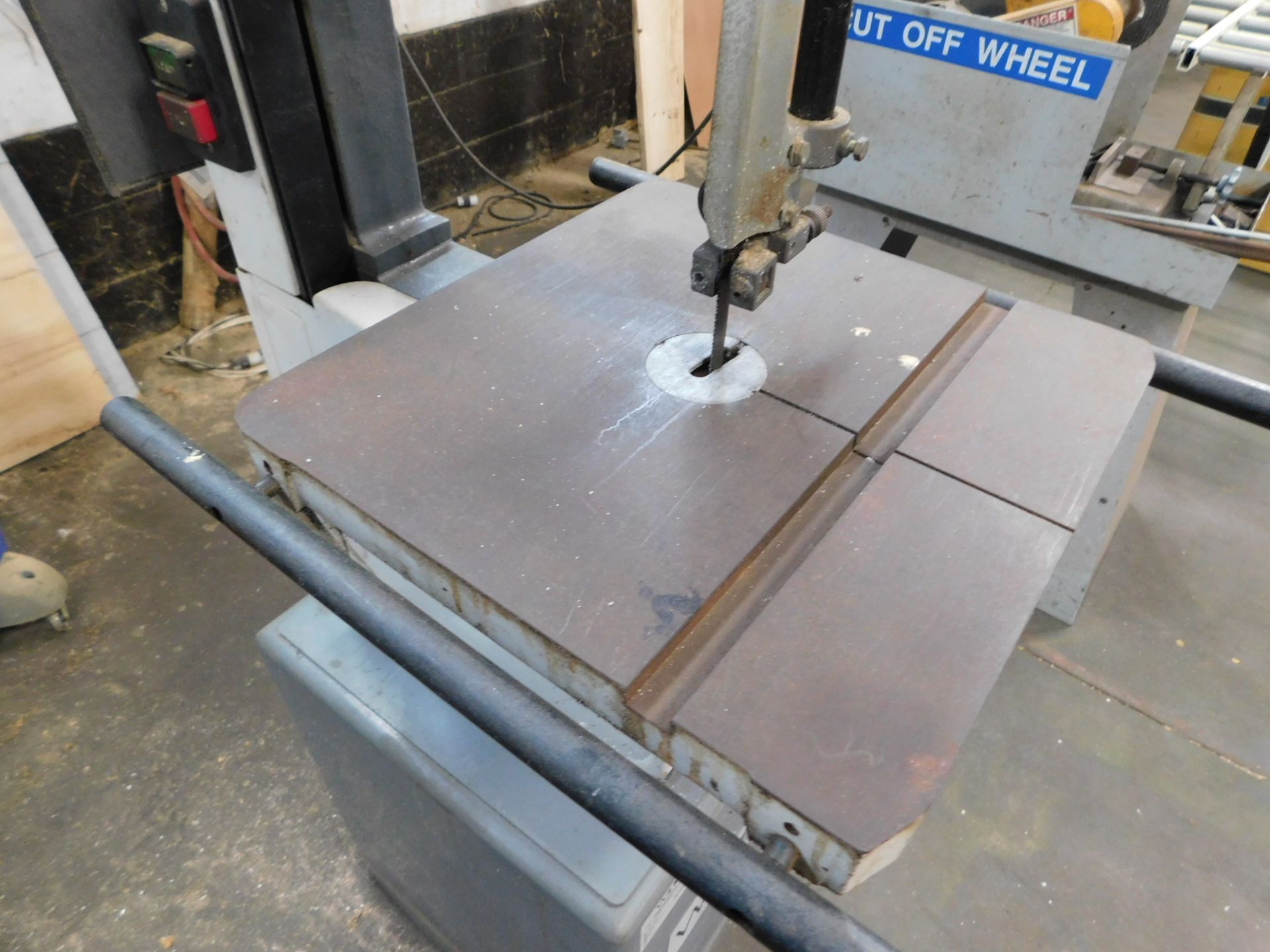 Wilton 14" Tradesman Vertical Band Saw, s/n 04121554, 110/1/60, Loading Fee $50.00 - Image 2 of 6